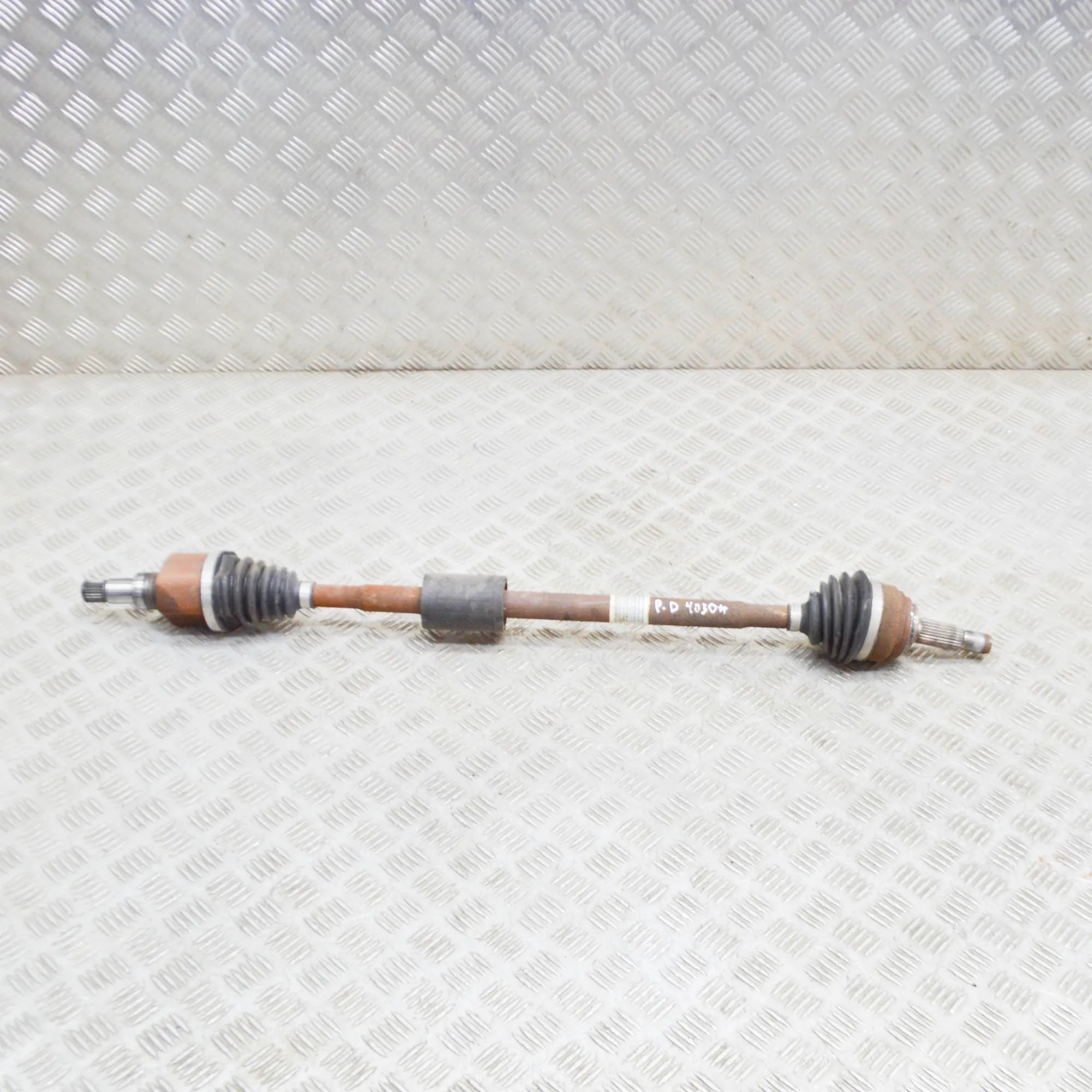 Ford Fiesta Front Right Driveshaft Front Right Driveshaft — FORD FIESTA (VII) (201...