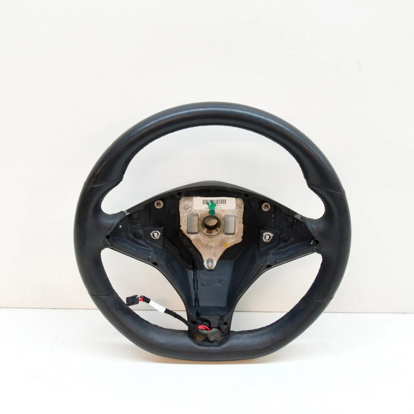 Tesla Model X steering wheel Steering Wheel — TESLA MODEL X (2013-...) — 103...