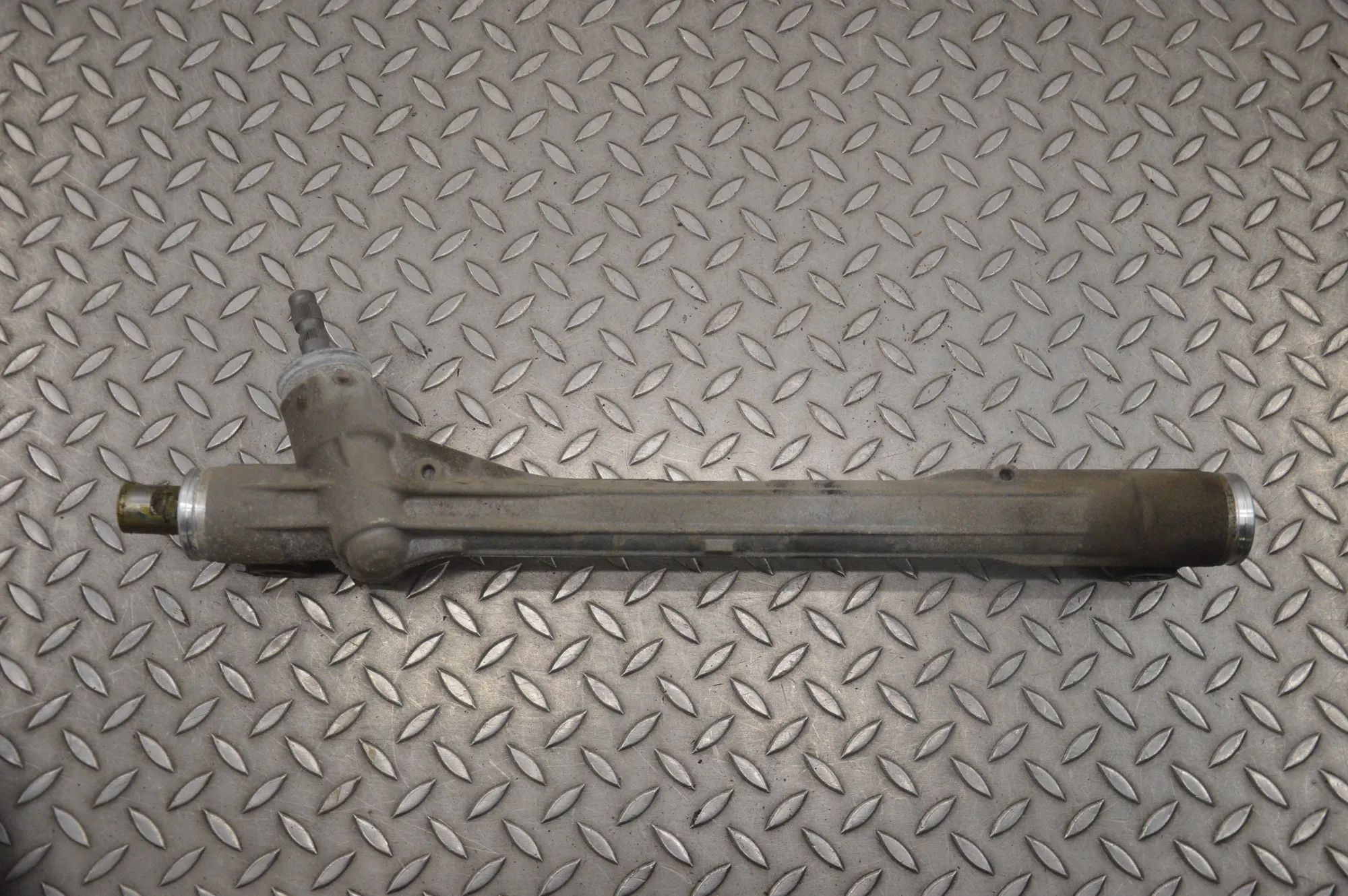 Lexus NX рулевая рейка / червяк Steering Rack — LEXUS NX (_Z1_) (2014-...) — NS...