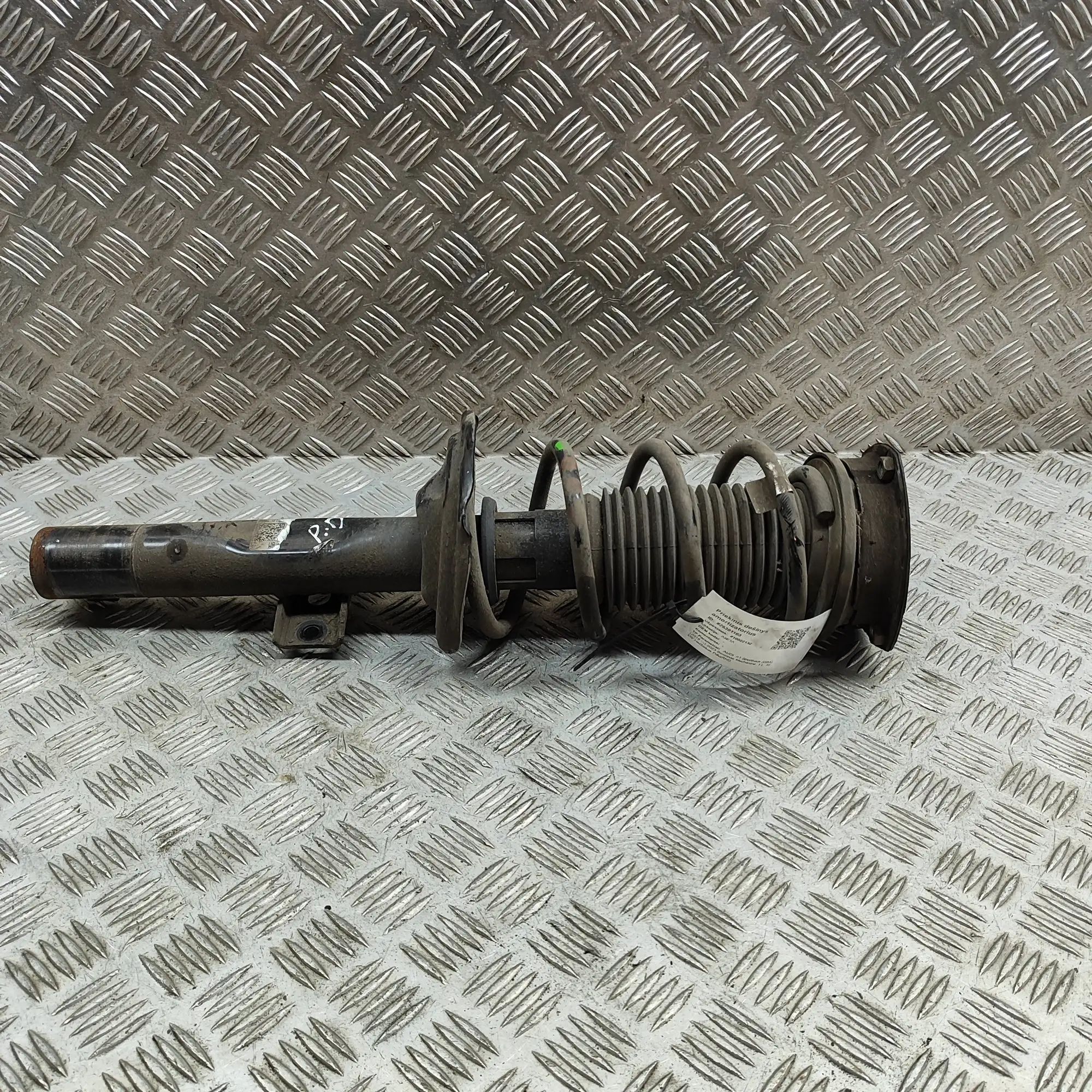 Audi A1 (GB) Shock absorber — front right Shock absorber — front right — AUDI A1 (Sportba...