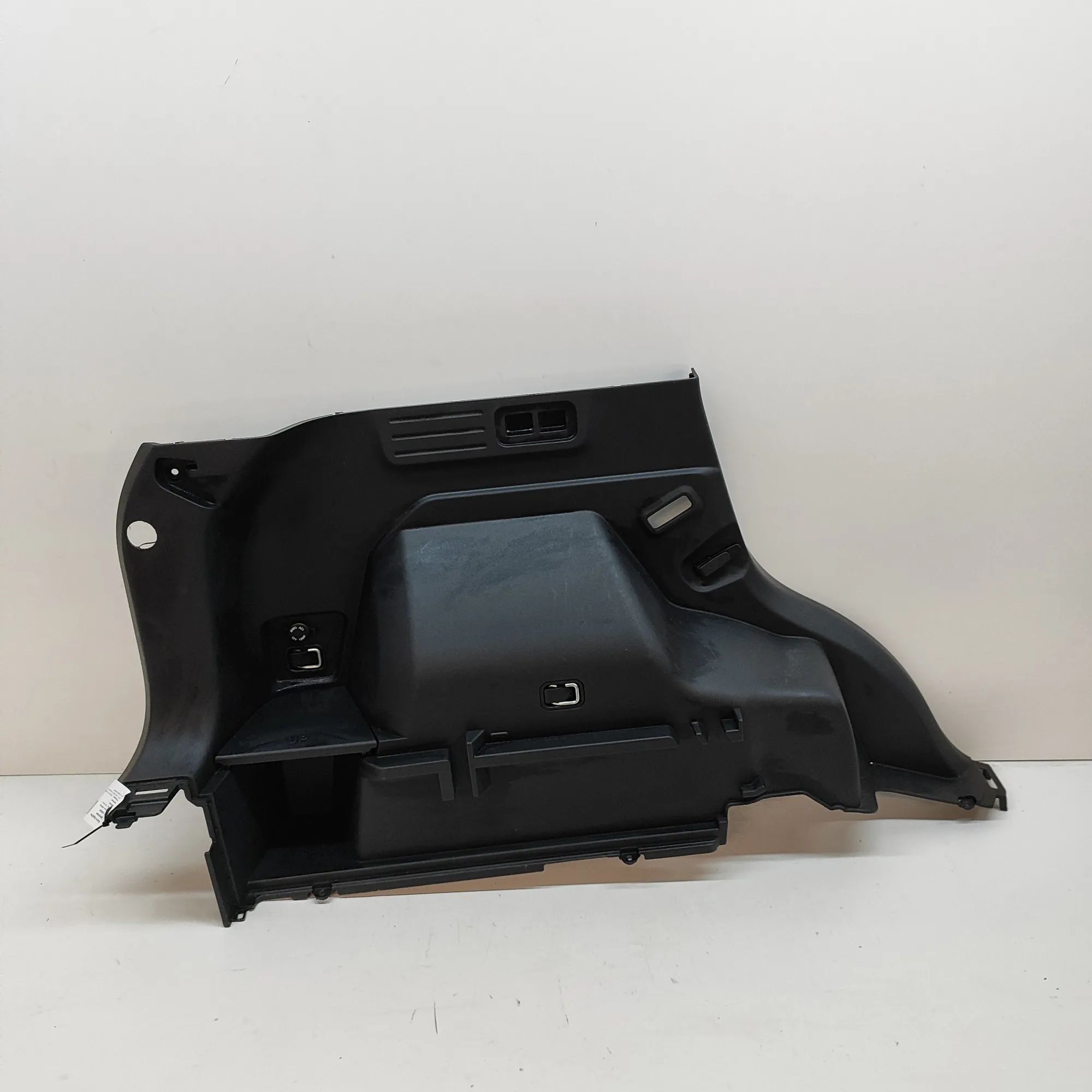 Ssangyong Korando Left Side Trunk Trim Left Side Trunk Trim — SSANGYONG KORANDO (C300)...