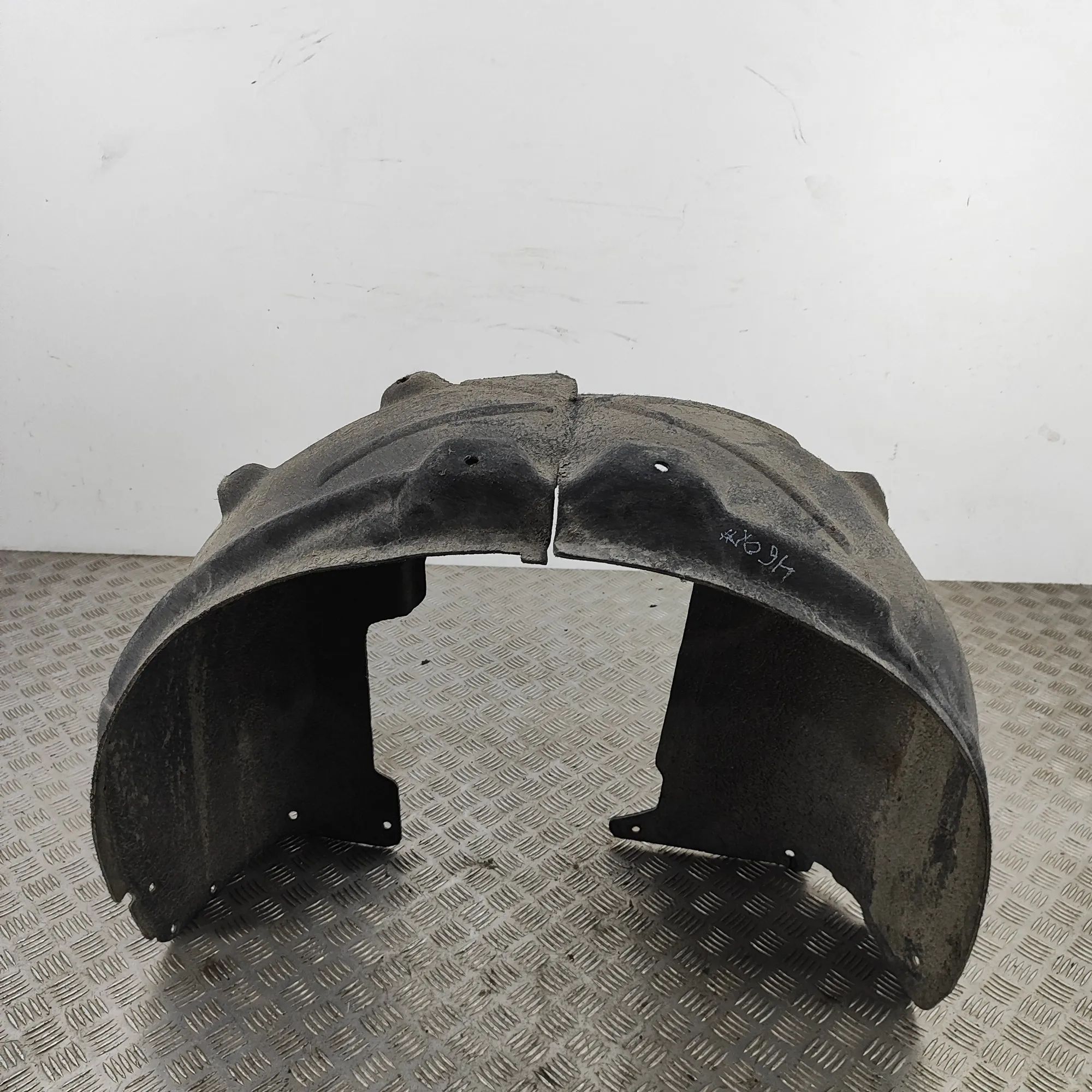 Tesla Model X Rear Left Arch Liner Rear Left Arch Liner — TESLA MODEL X (2013-...)...