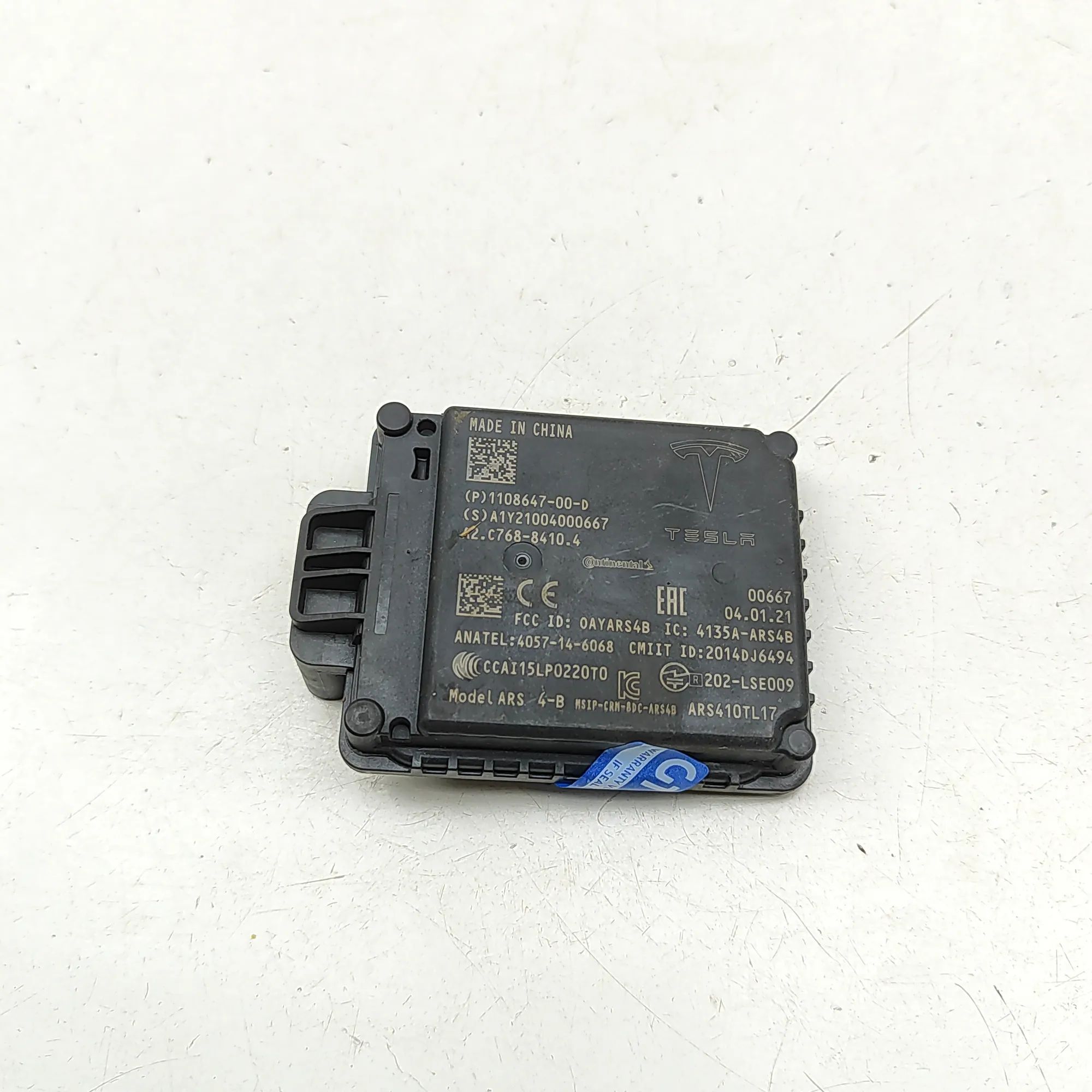 Tesla Model 3 Distance Radar Sensor Distance Radar Sensor — TESLA MODEL 3 (2018-......