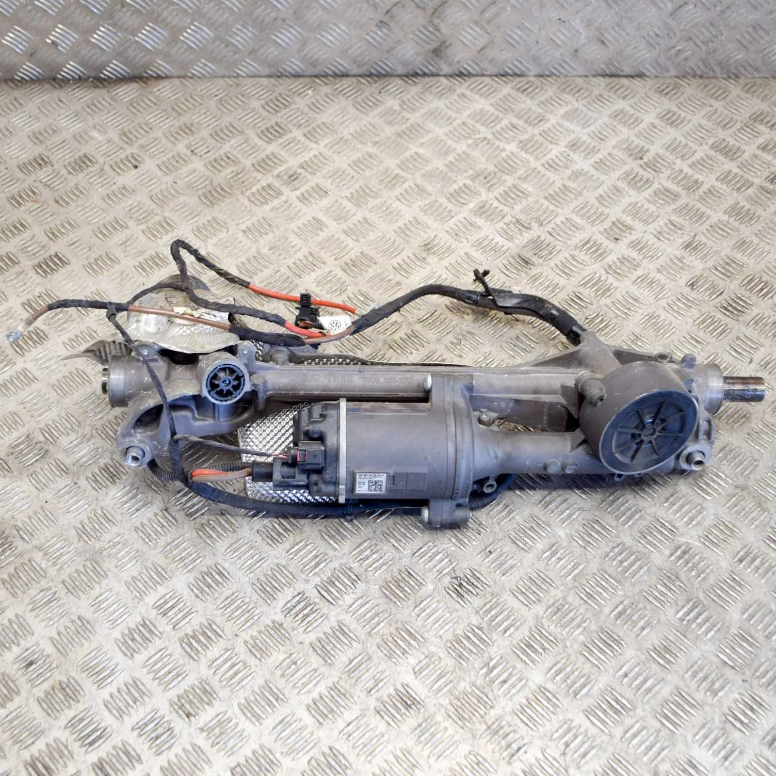 Volkswagen Tiguan roolilatt / roolikarp Steering Rack — VW TIGUAN (AD1) (2016-...) — 78...