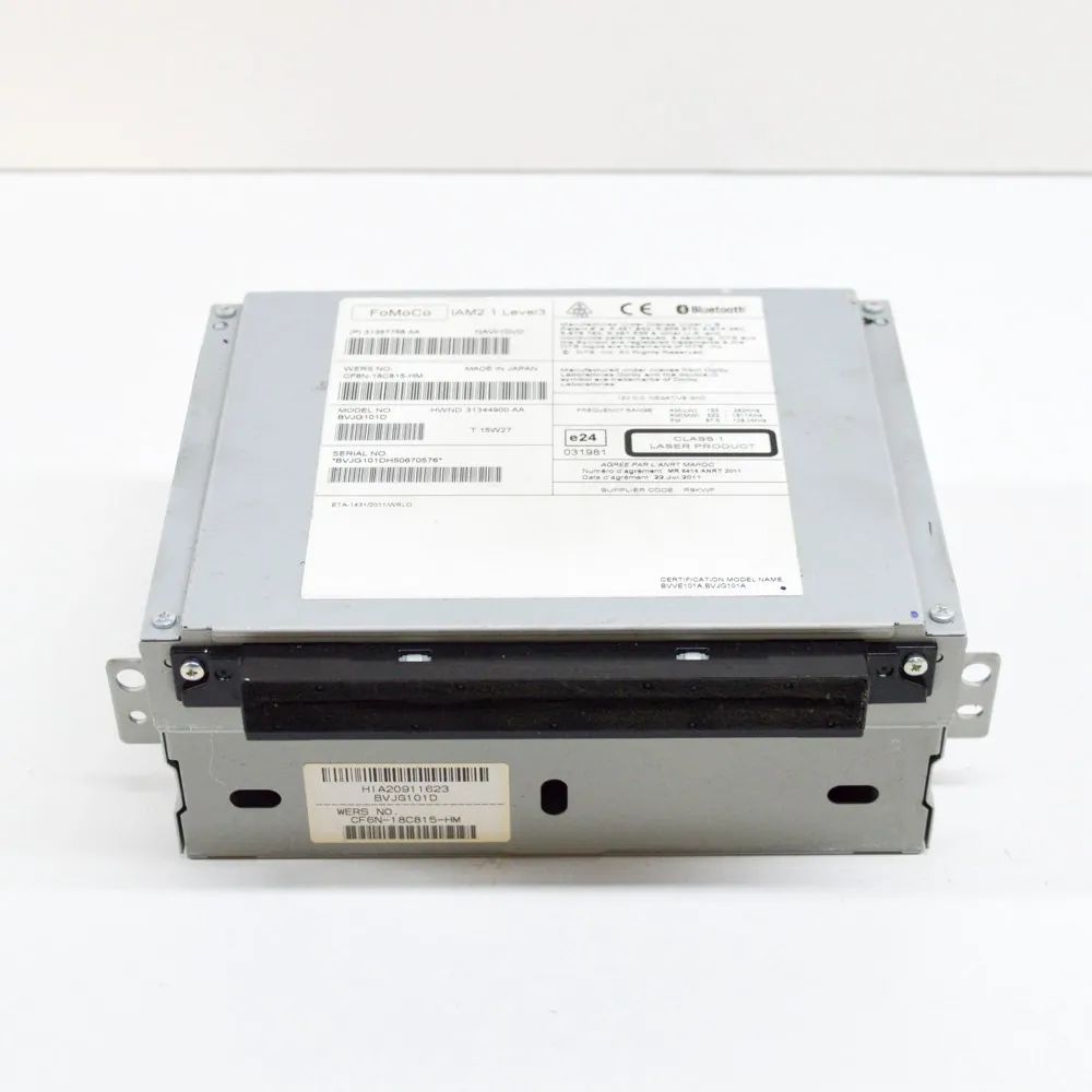 Land Rover Range Rover Evoque Radio / CD / navigation head unit Radio / CD / navigation head unit — LAND ROVER ...