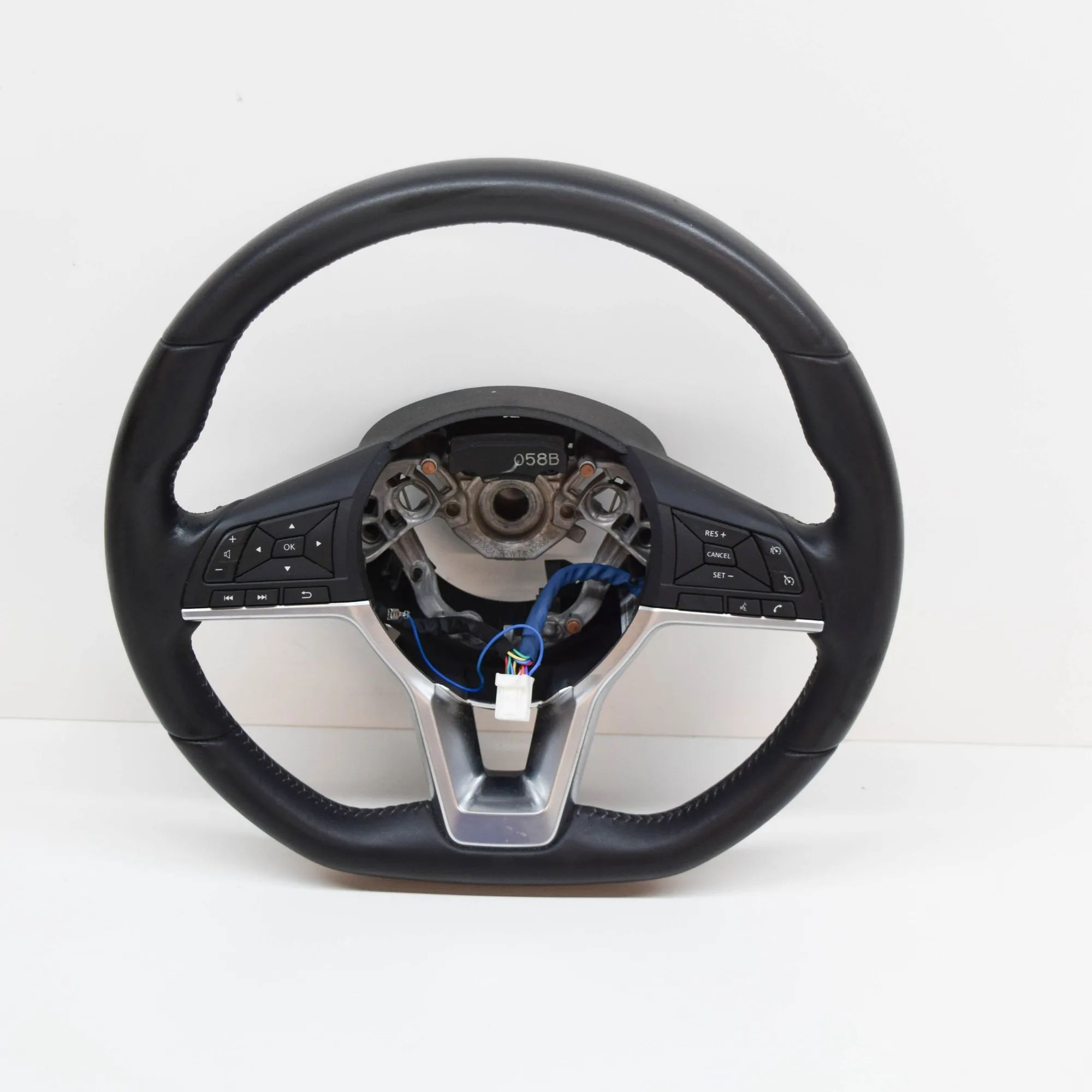 Nissan Qashqai (J11) steering wheel Steering Wheel — NISSAN QASHQAI (II J11, J11_) ...