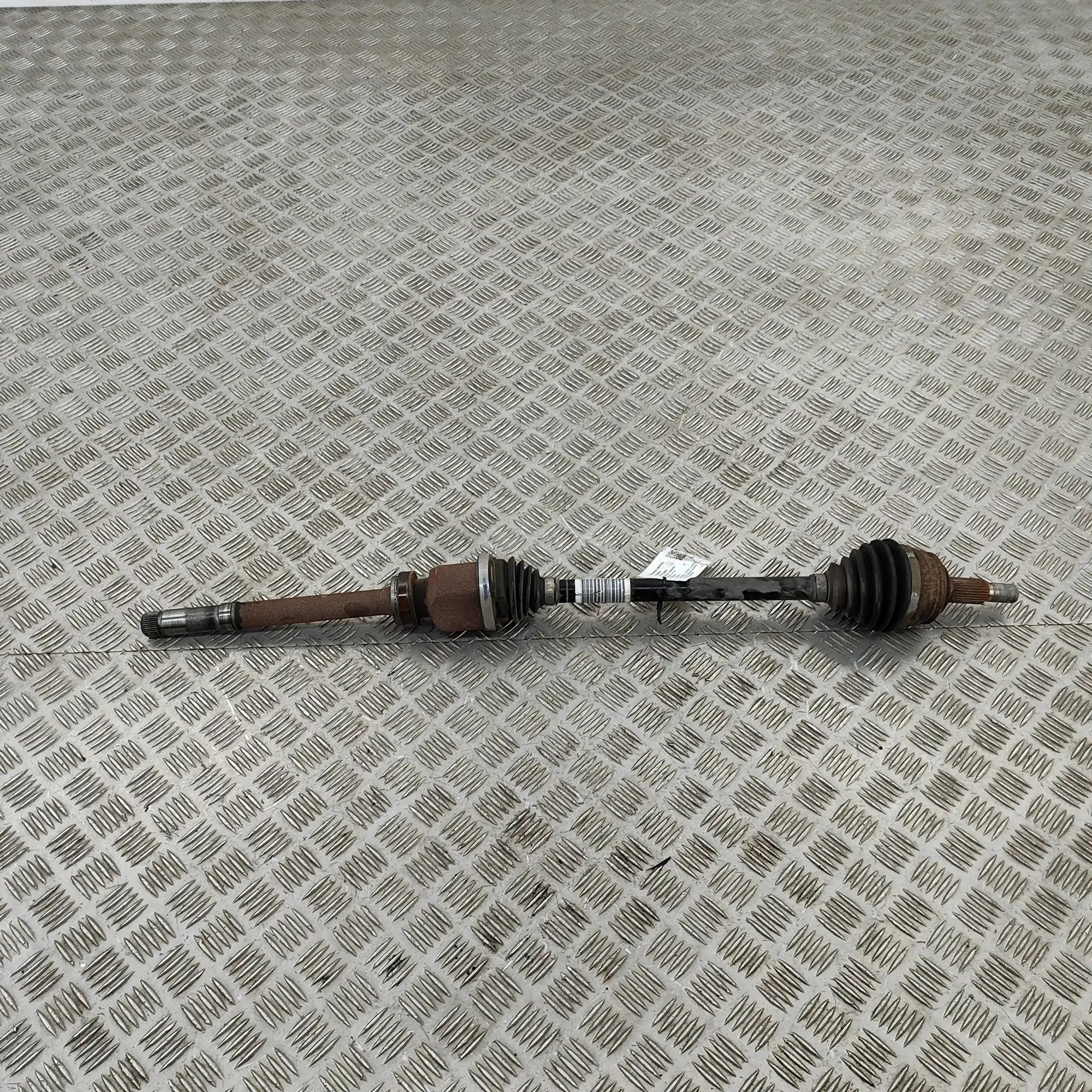 Citroen C5 Aircross Front Right Driveshaft Front Right Driveshaft — CITROEN C5 (AIRCROSS) ...