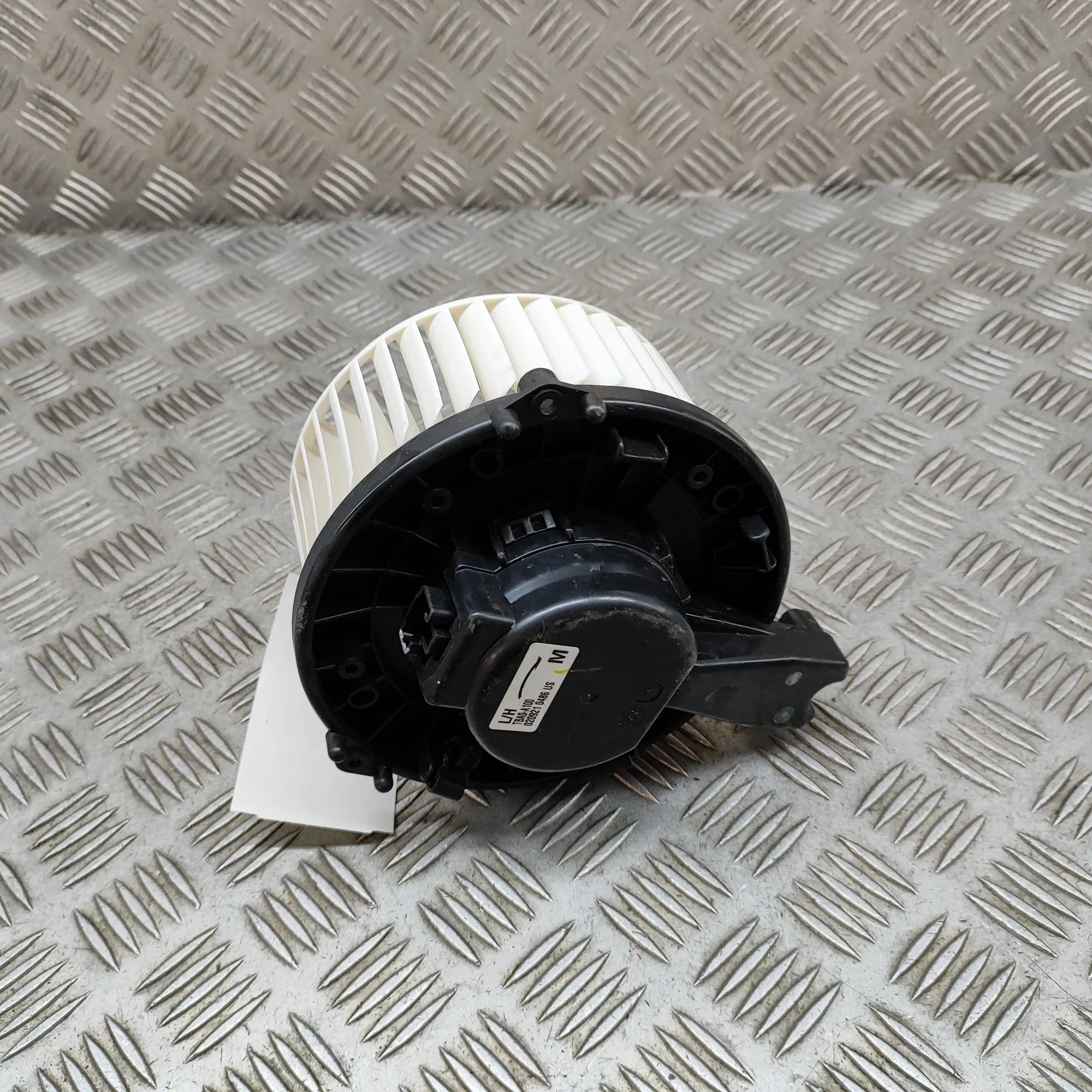Honda Civic Heater Blower Fan Heater Blower Fan — HONDA CIVIC (X Hatchback FC...
