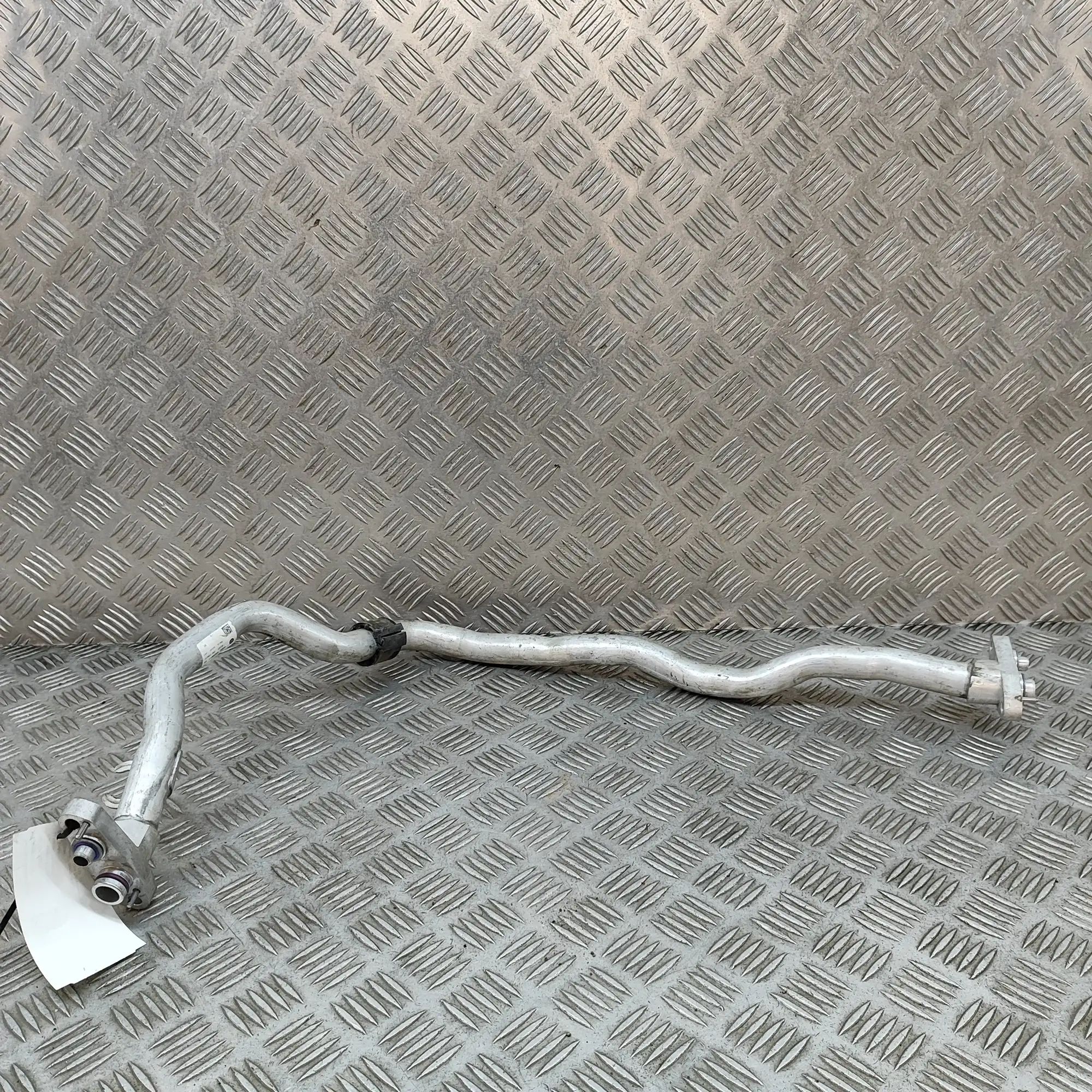BMW iX (I20) A/C Air Con Hose Pipe A/C Air Con Hose Pipe — BMW IX (I20) (2021-...)...