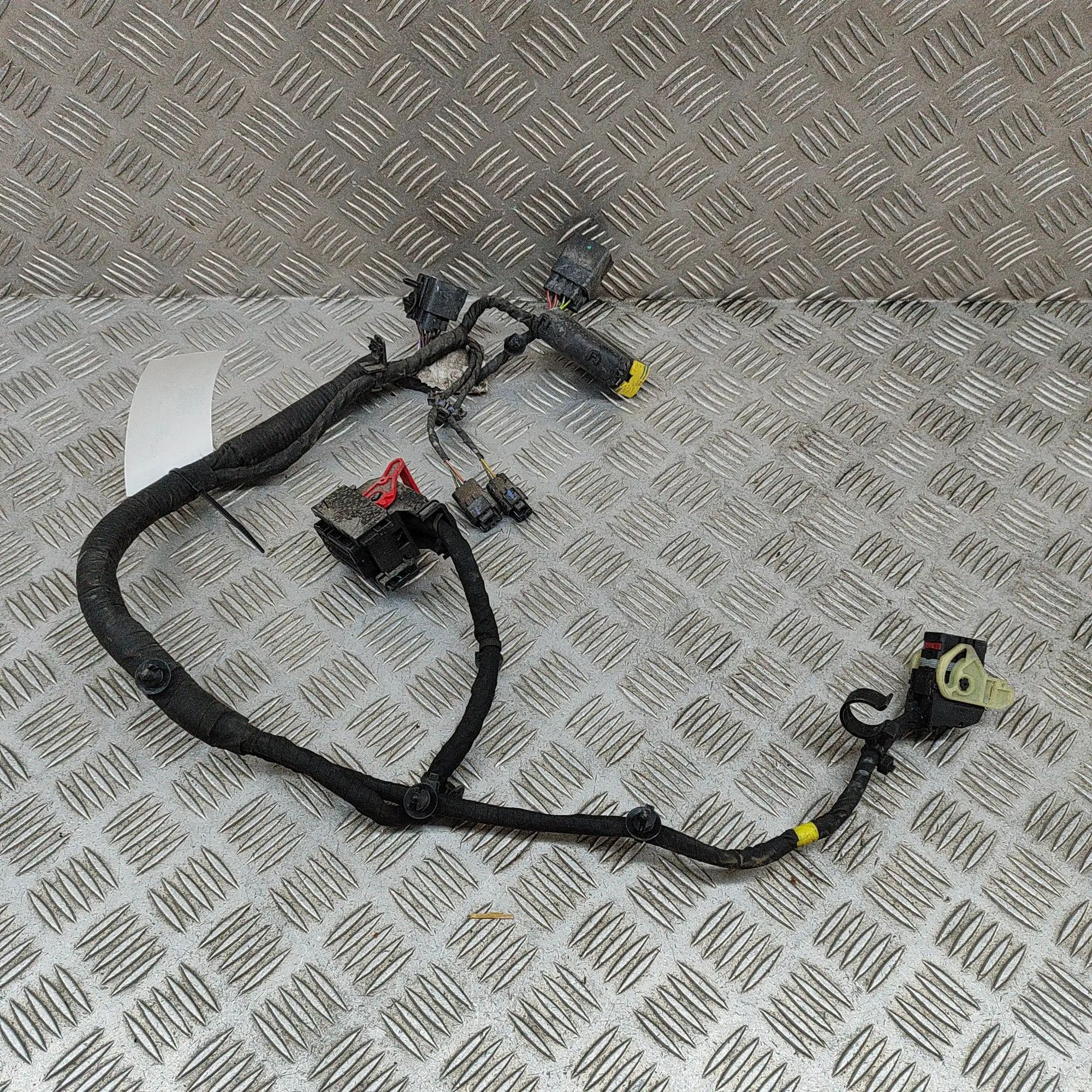 Volvo S90 Wiring harness Wiring harness — VOLVO S90 (II) (2016-...)

Gen...