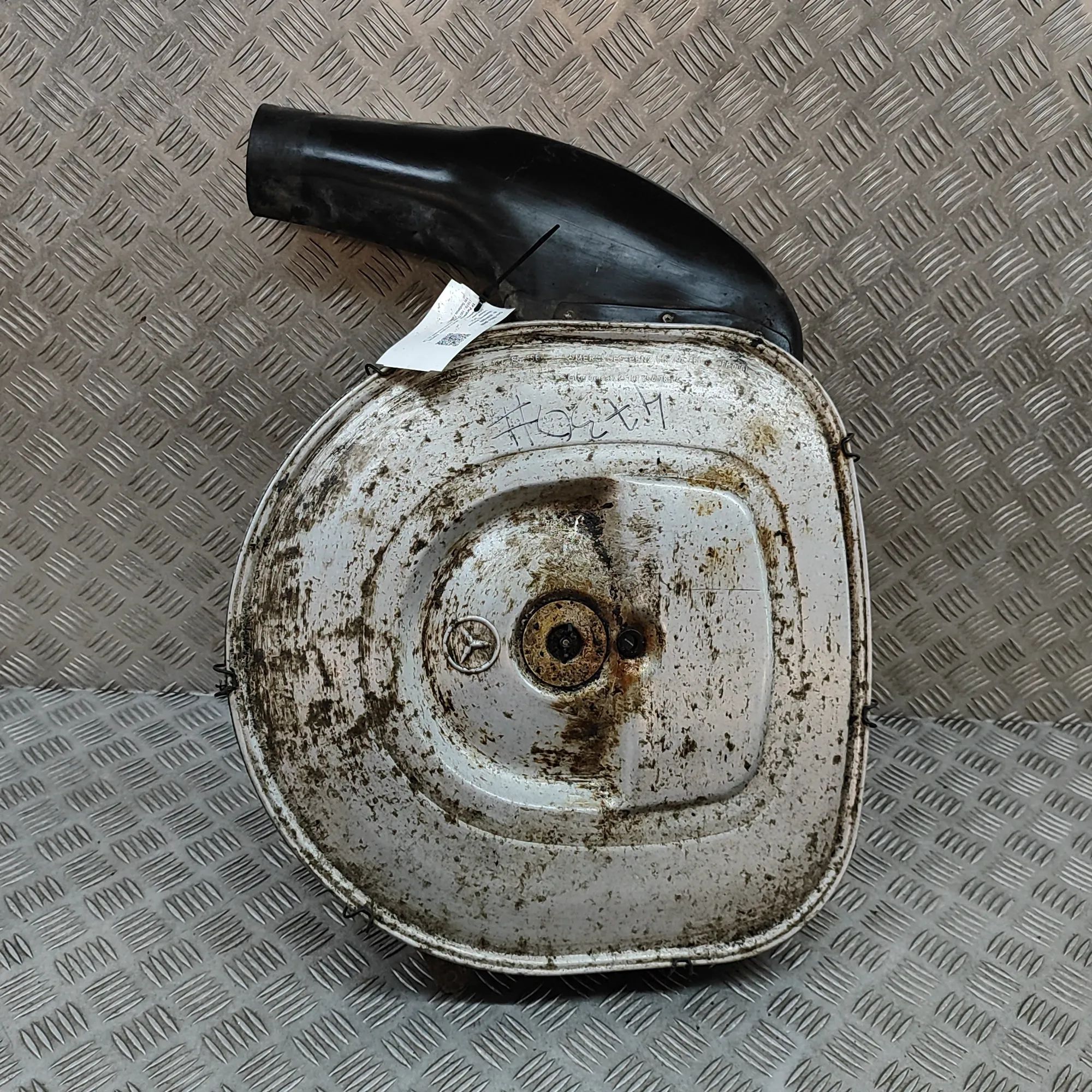 Mercedes-Benz 200 - 300 (W123) Воздухоочиститель  Air Filter Box — MERCEDES BENZ S-CLASS (W126) (...