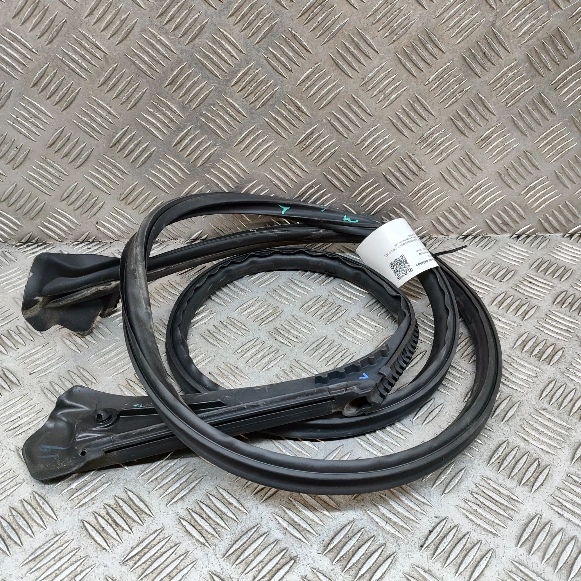 Mercedes-Benz EQS (V297 / X296) Other Body Parts Other Body Parts — MERCEDES BENZ EQS (V297) (20...