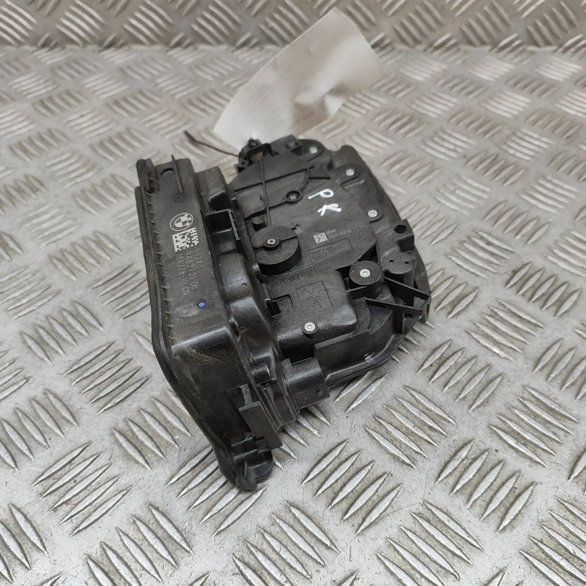 BMW X3 / iX3 (G01) Door lock — front left Door lock — front left — BMW IX3 (G08) (2020-.....