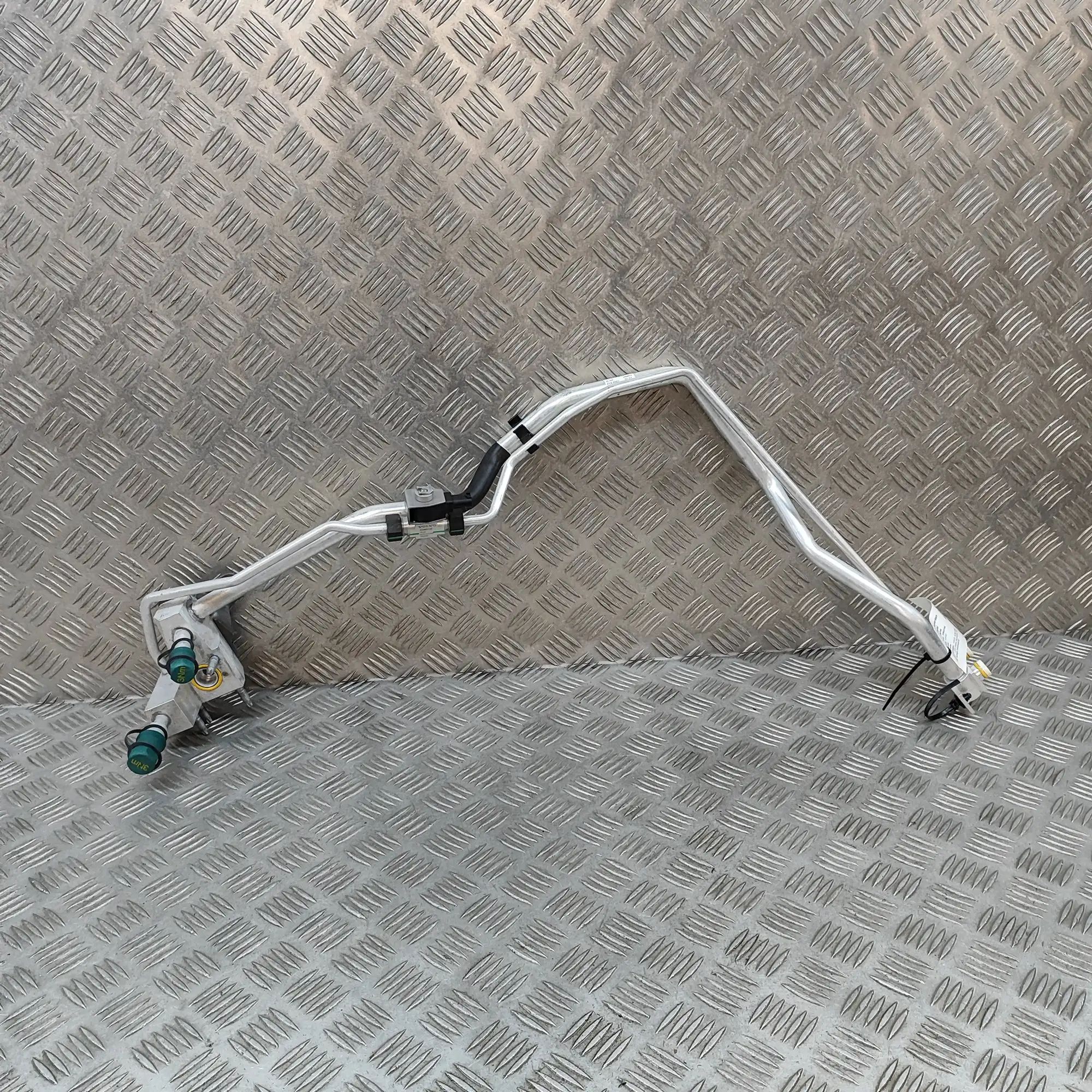 Volvo XC40 / EX40 A/C Air Con Hose Pipe A/C Air Con Hose Pipe — VOLVO XC40 (536) (2017-...