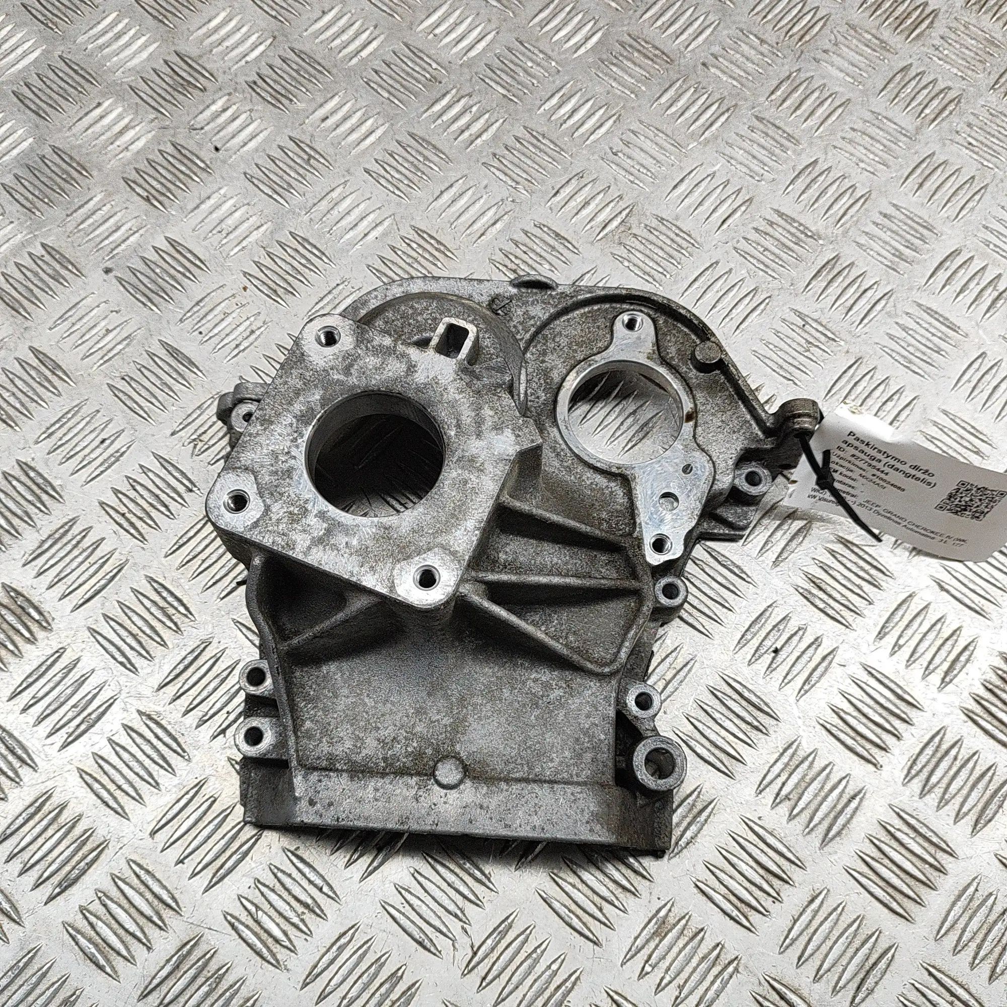 Jeep Grand Cherokee (WK) Timing chain cover