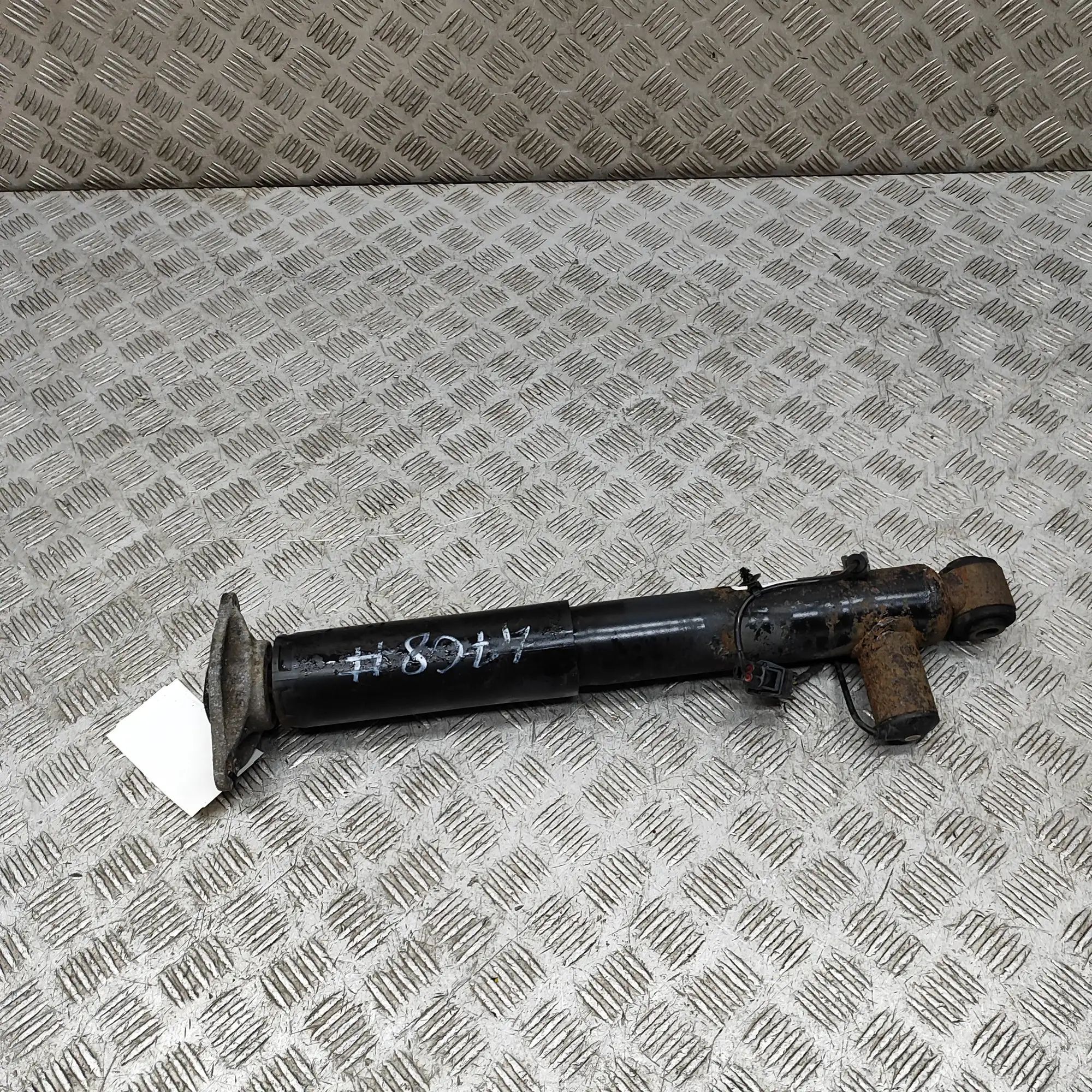 Volvo S60 Shock absorber — rear right Shock absorber — rear right — VOLVO S60 (II) (2...