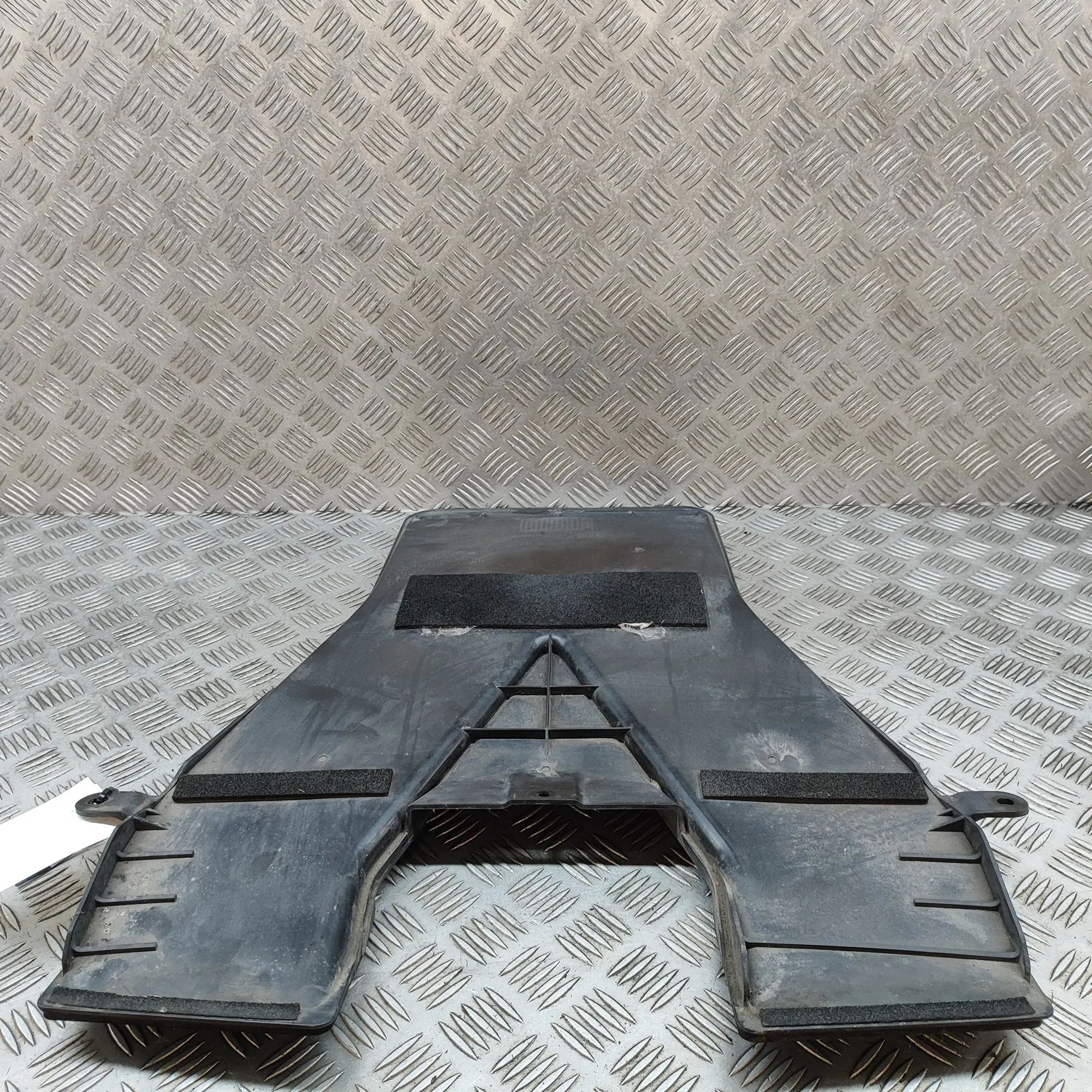 Kia Carens Air Intake Tube Air Intake Tube — KIA CARENS (II FJ) (2002-...)...