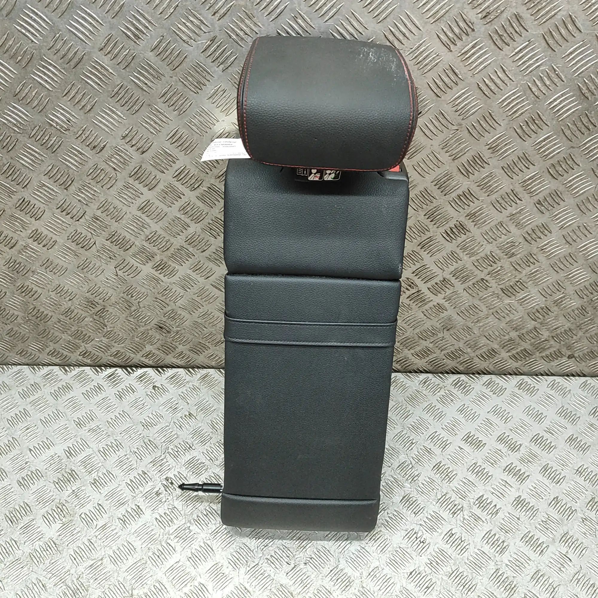 Mercedes-Benz A (W177) Rear seat Rear seat — MERCEDES BENZ EQAH243 (2021-...) — ...