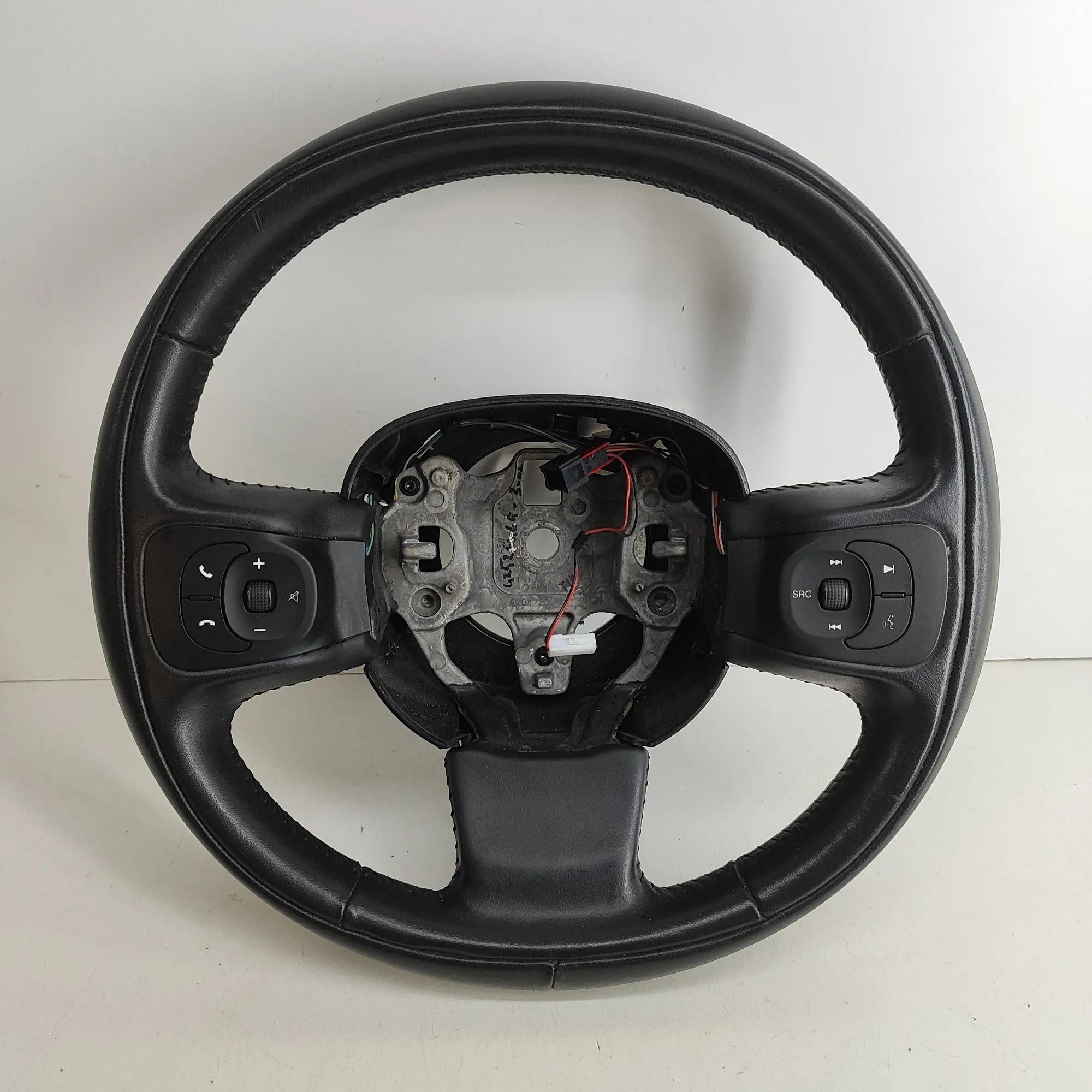 Fiat 500L (351, 352) steering wheel Steering Wheel — FIAT 500L (351_, 352_) (2012-....
