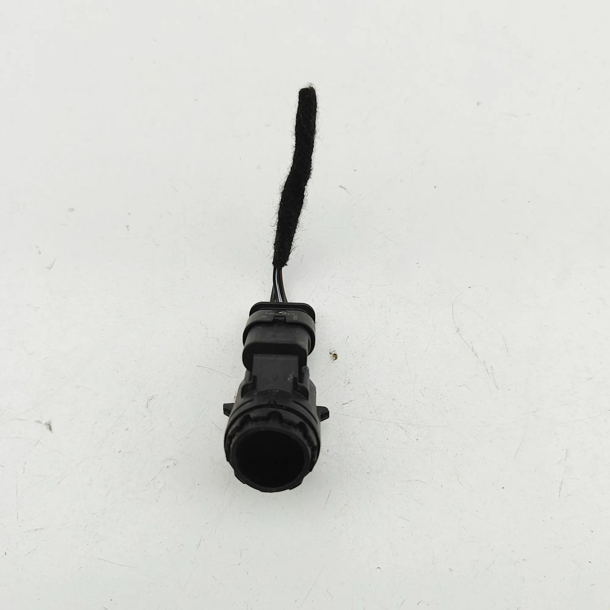 Land Rover Defender Parking sensor — front Parking sensor — front — LAND ROVER DEFENDER (S...