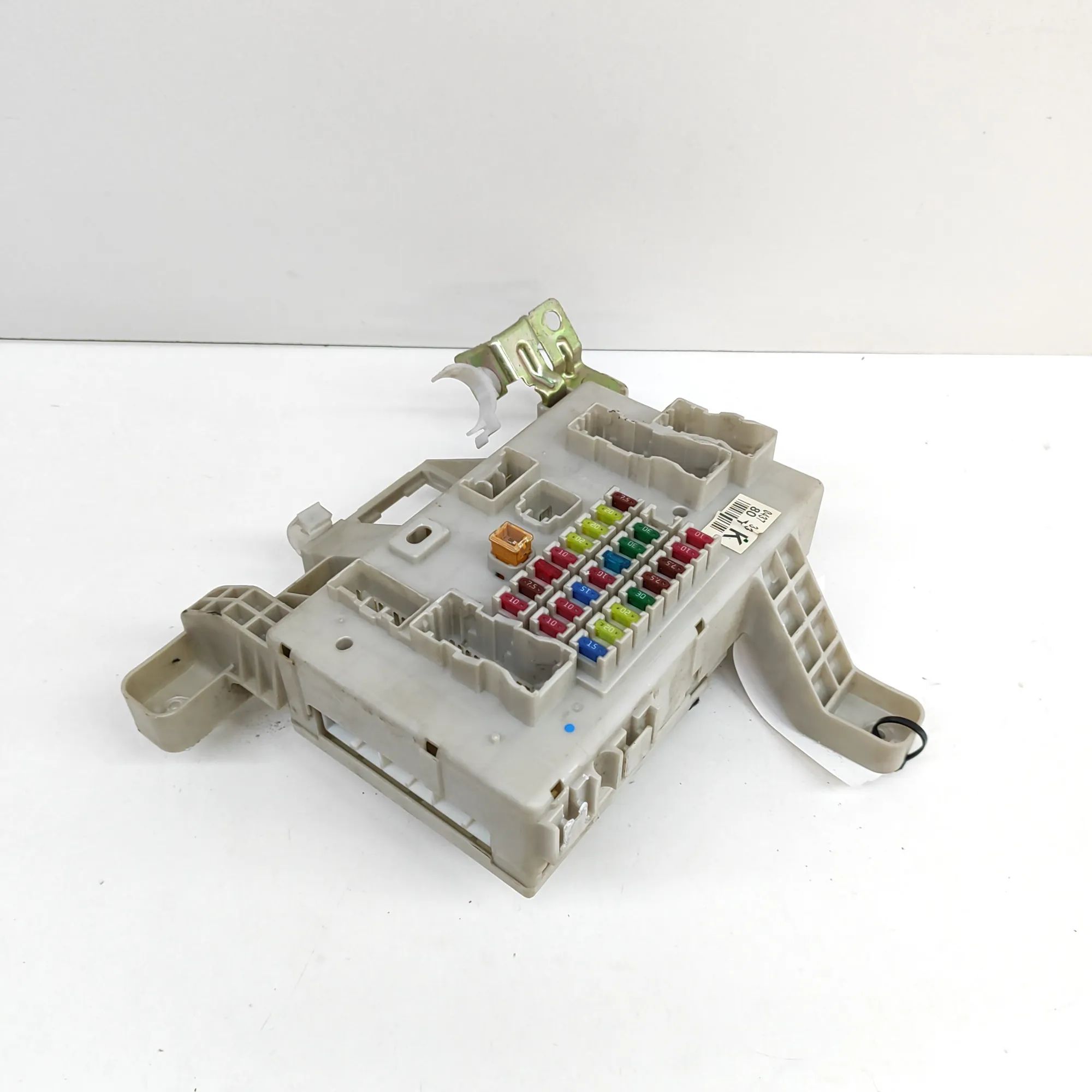 Toyota Land Cruiser 100 Fuse box Fuse box — TOYOTA LAND CRUISER (120 _J12_) (200...