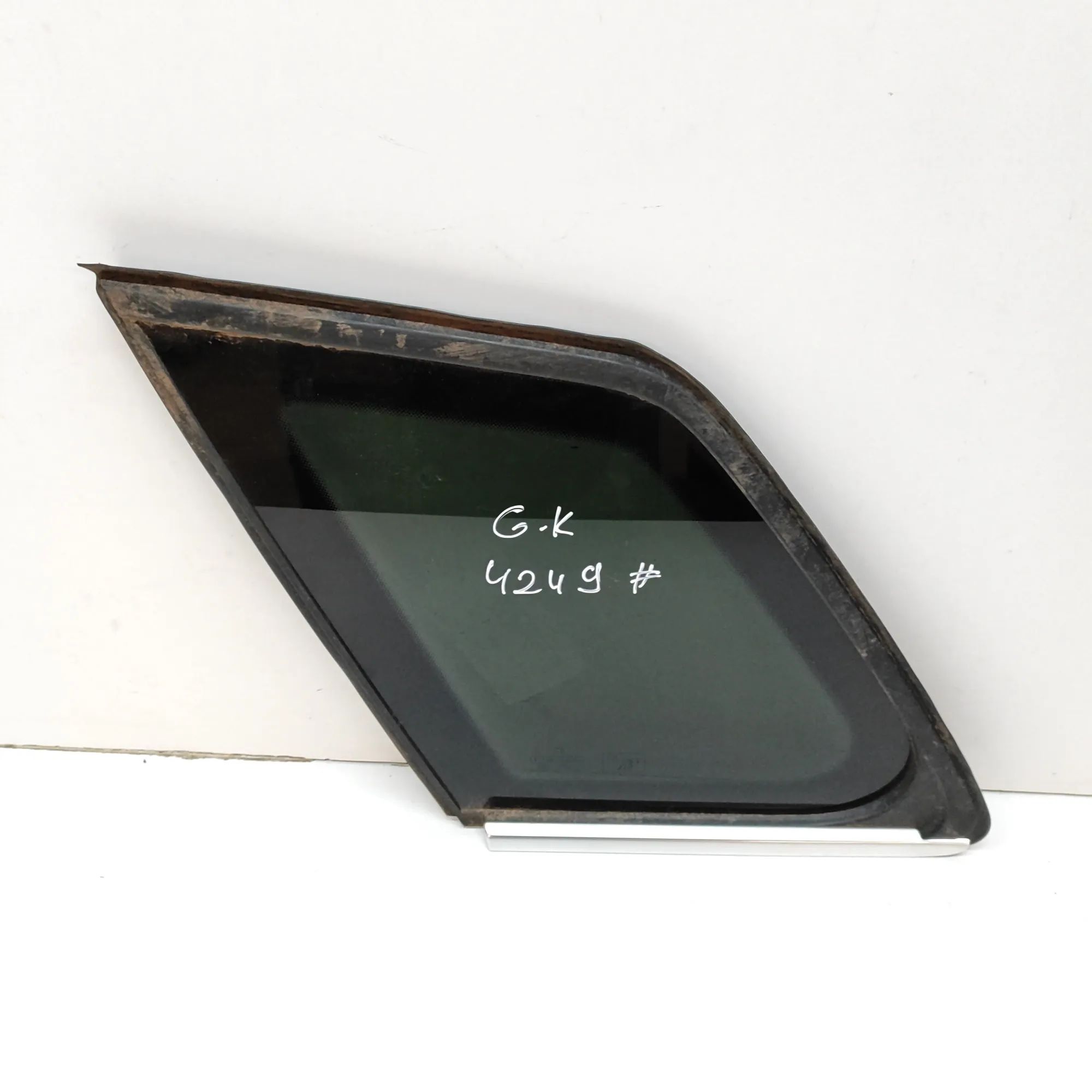 Audi Q4 e-tron Rear Left Quarter Window Rear Left Quarter Window — AUDI Q4 (SUV F4B) (2...
