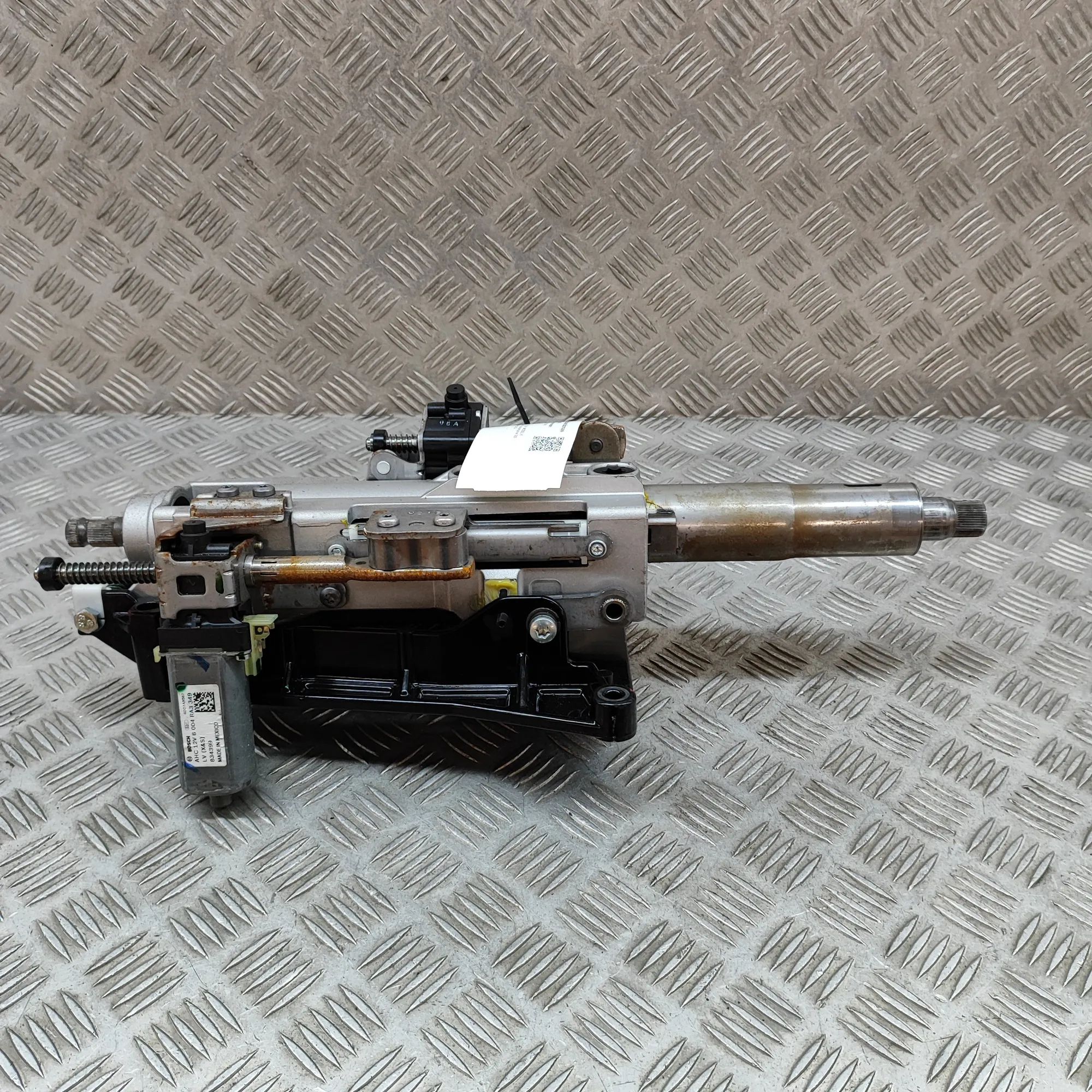 Tesla Model X Steering Column Mechanism Steering Column Mechanism — TESLA MODEL X (2013...