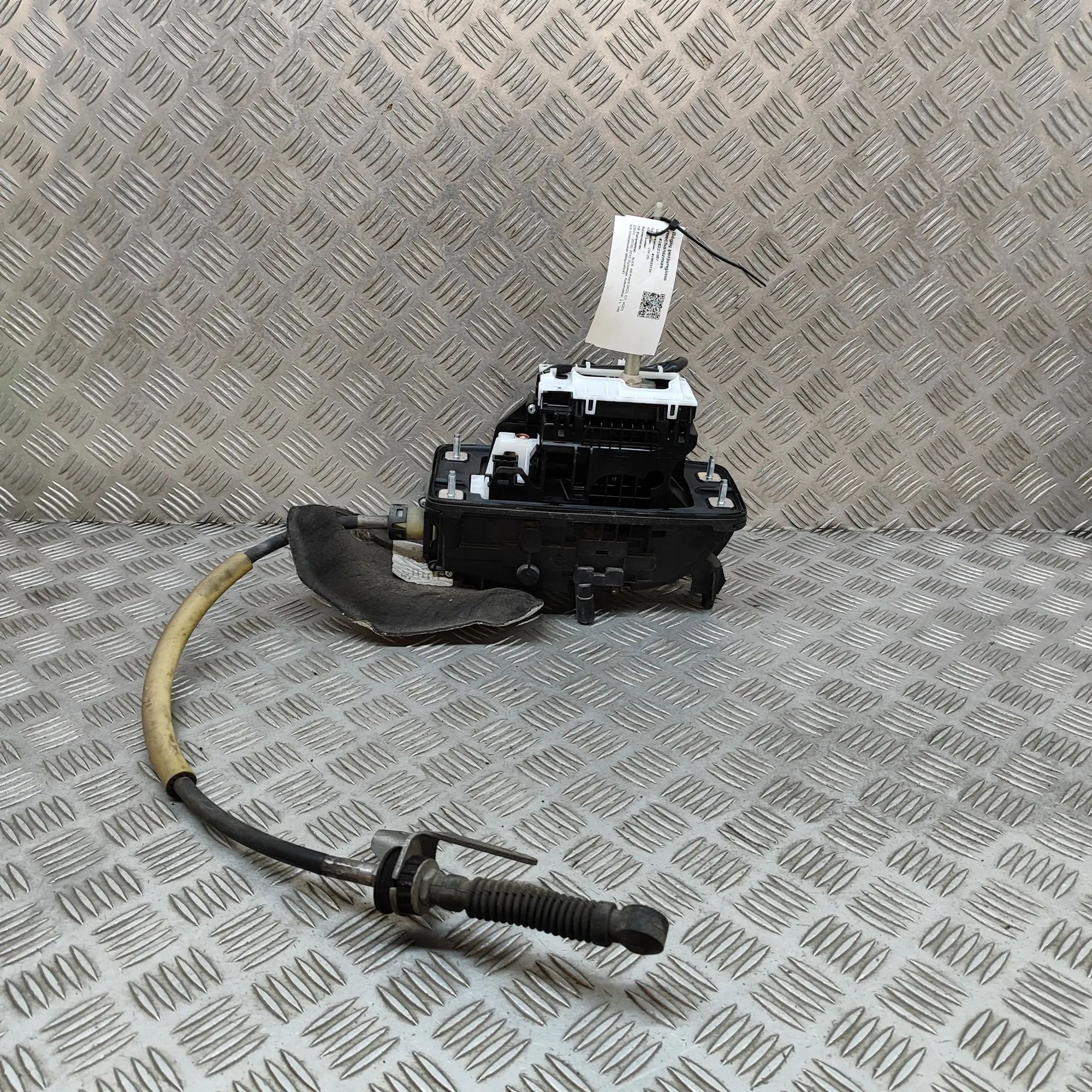 Audi A6 (C7) Gear Shifting Mechanism Gear Shifting Mechanism — AUDI A6 (Avant 4G5, C...
