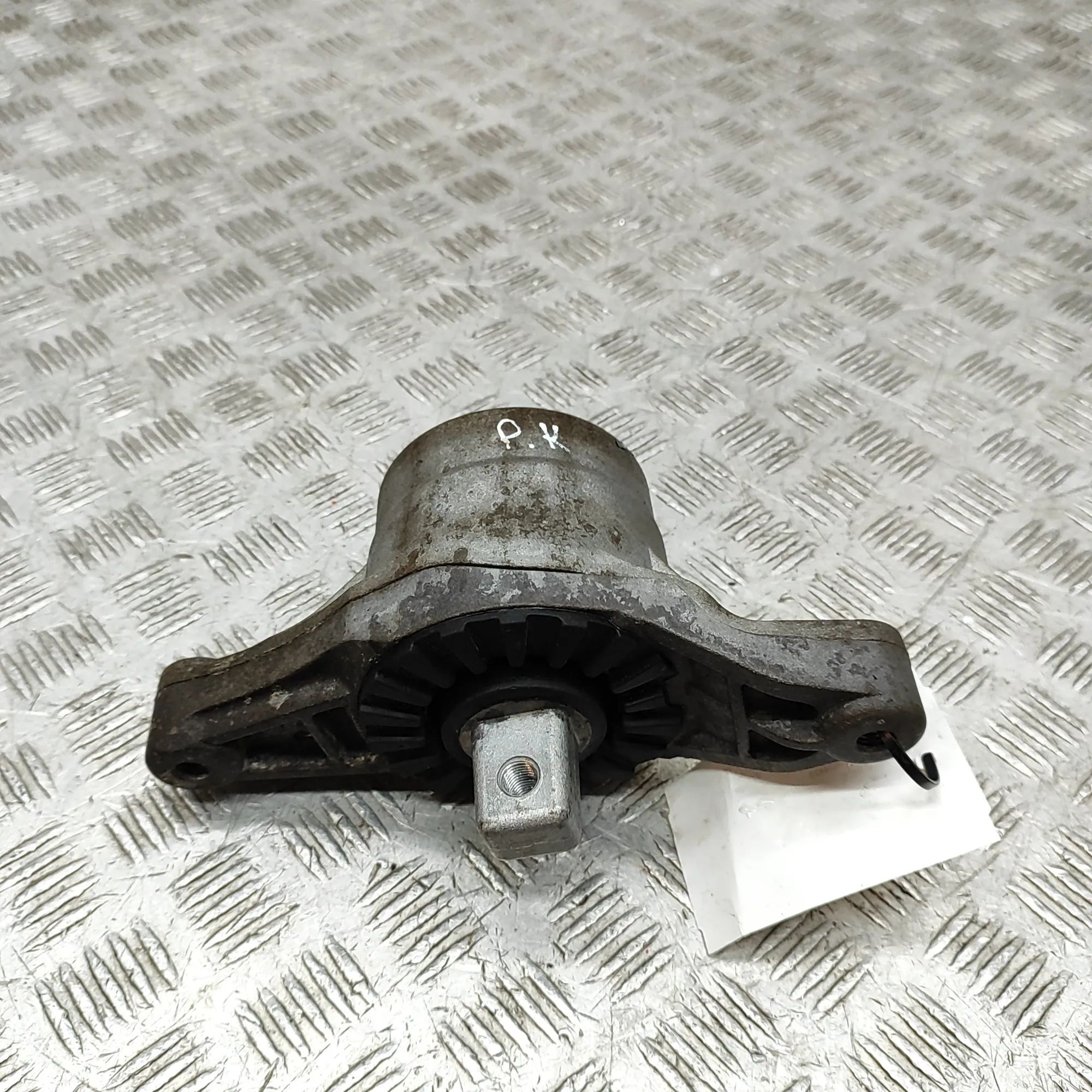 Maserati Ghibli Left Side Engine Mount Left Side Engine Mount — MASERATI GHIBLI (M157)...
