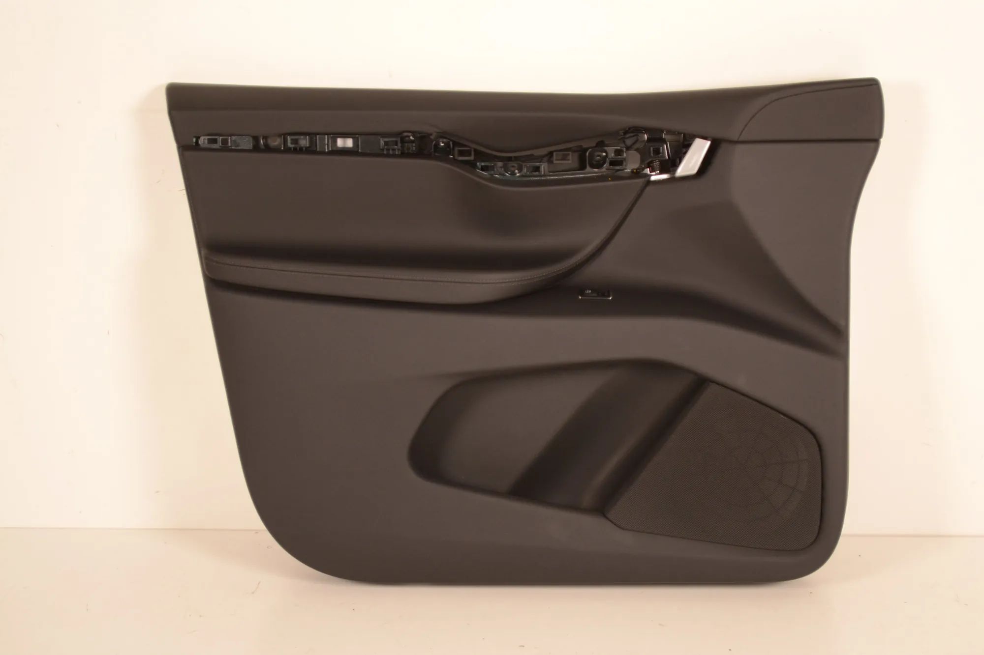 Tesla Model X Front Left Door Panel Front Left Door Panel — TESLA MODEL X (2013-......