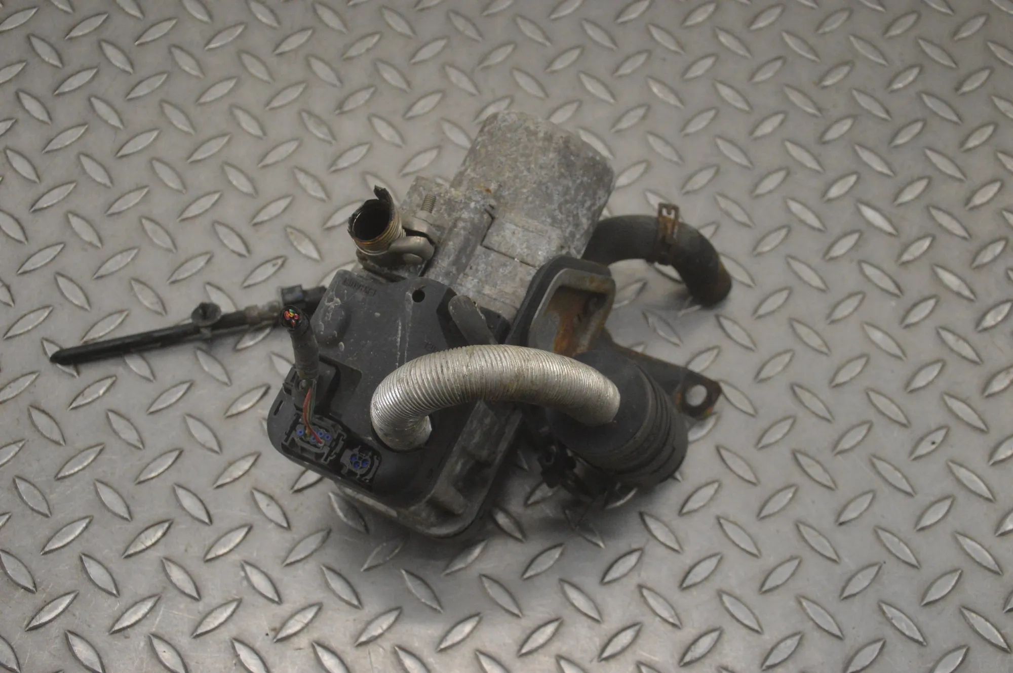 Jaguar S-Type Webasto Auxiliary Heater Webasto Auxiliary Heater — JAGUAR S-TYPE (X200)...