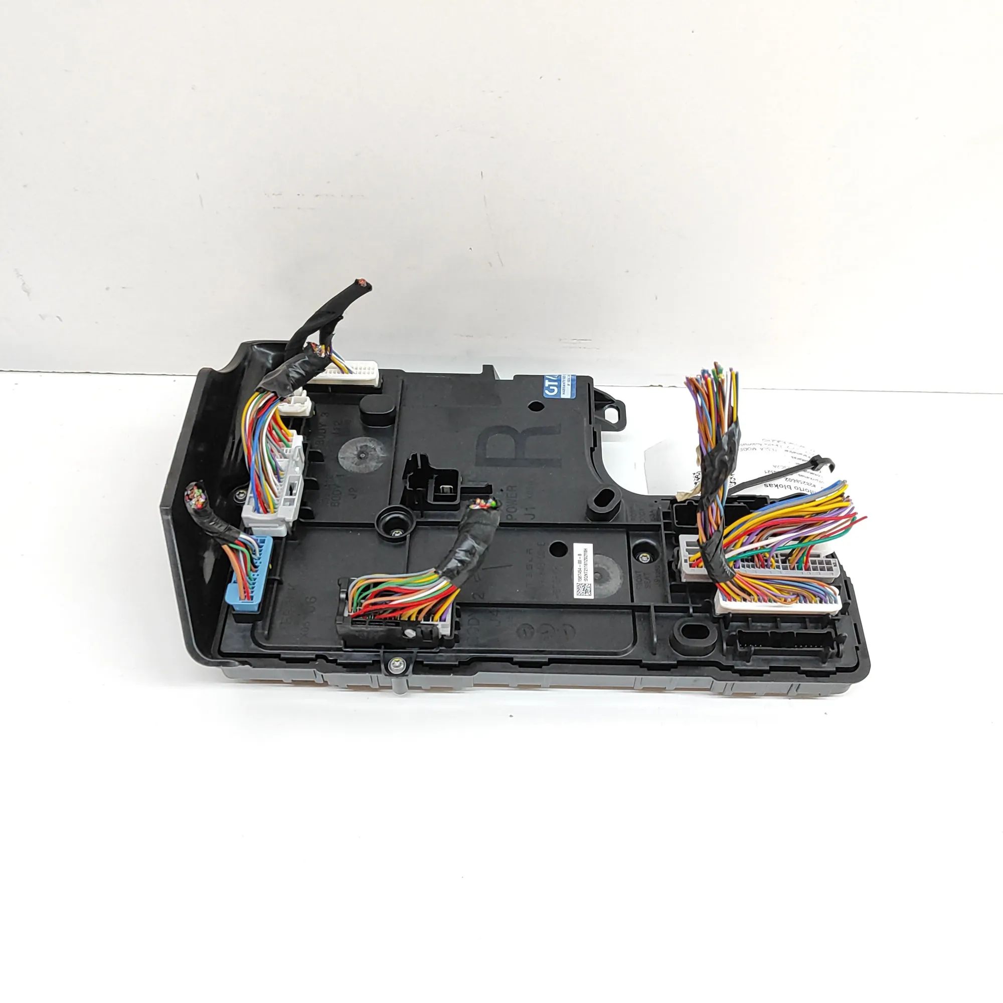 Tesla Model 3 Comfort Control Unit Comfort Control Unit — TESLA MODEL 3 (2018-...)...