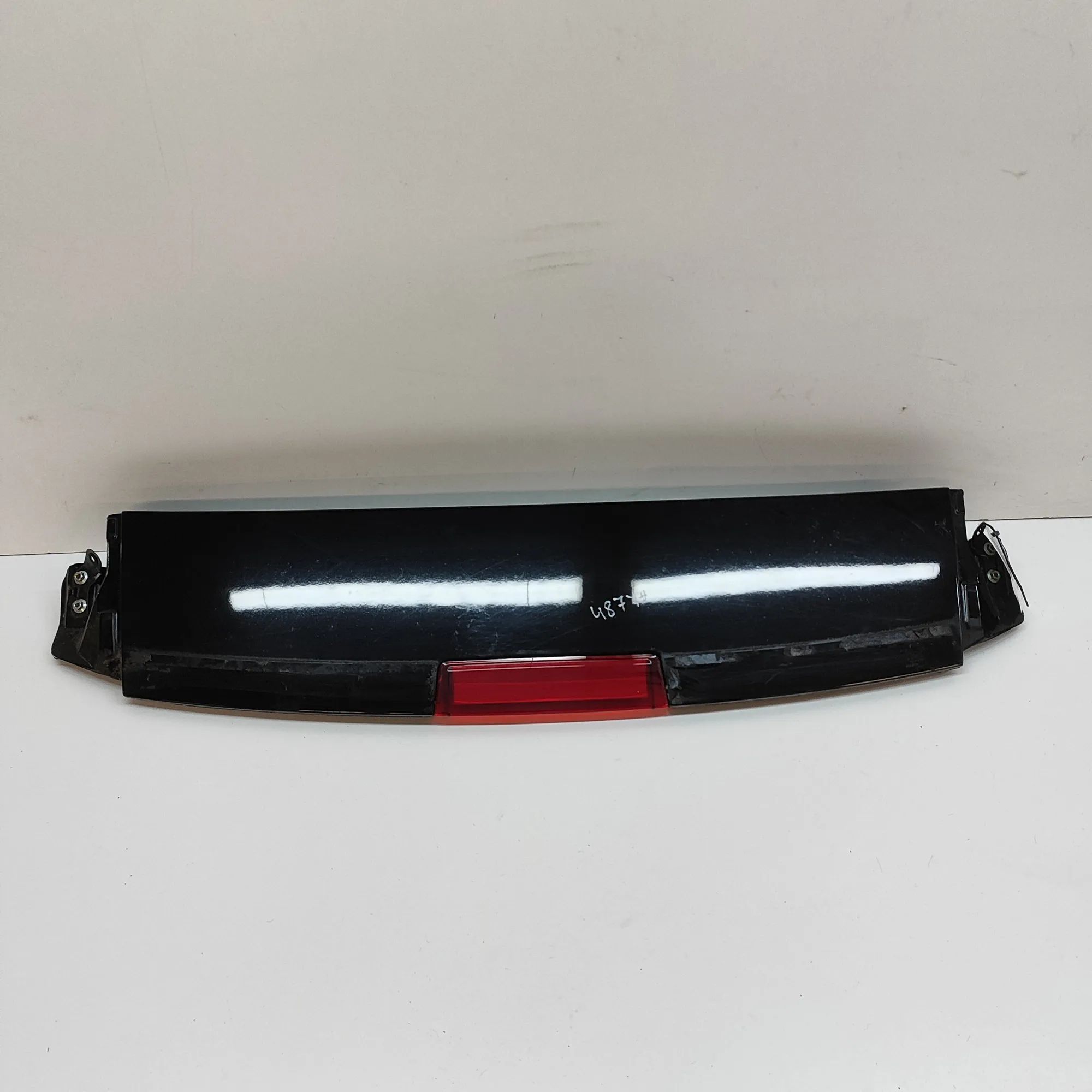 Nissan Leaf Tailgate Bootlid Spoiler Tailgate Bootlid Spoiler — NISSAN LEAF (ZE1) (2...
