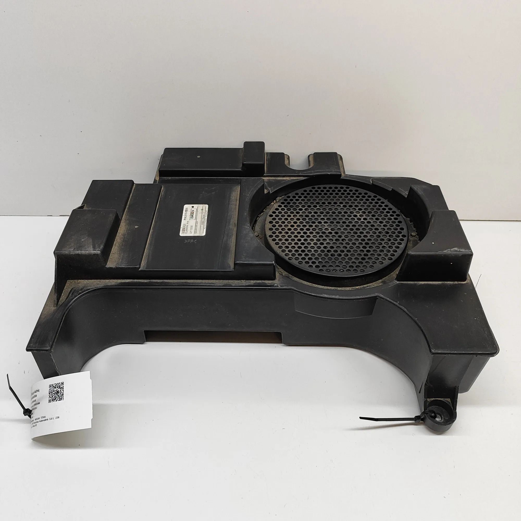 Nissan Titan Subwoofer