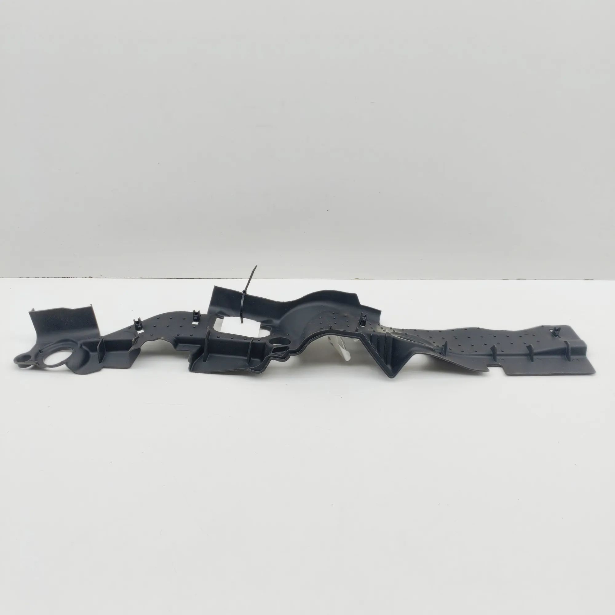 Mercedes-Benz EQS (V297 / X296) Other Body Parts Other Body Parts — MERCEDES BENZ EQS (V297) (20...