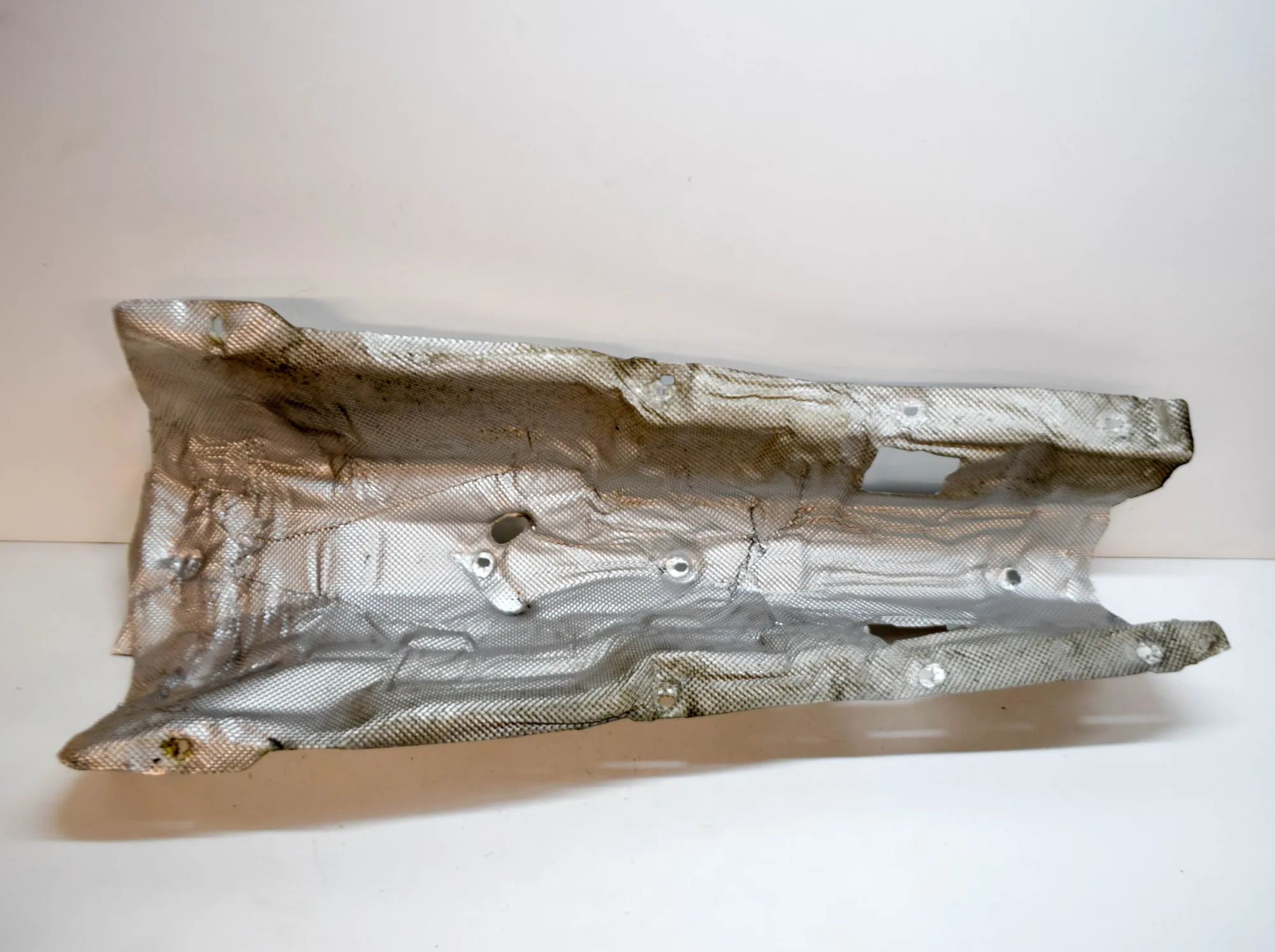 Maserati GranTurismo / GranCabrio Heat shield Heat shield — MASERATI GRAN (TURISMO) (2007-......