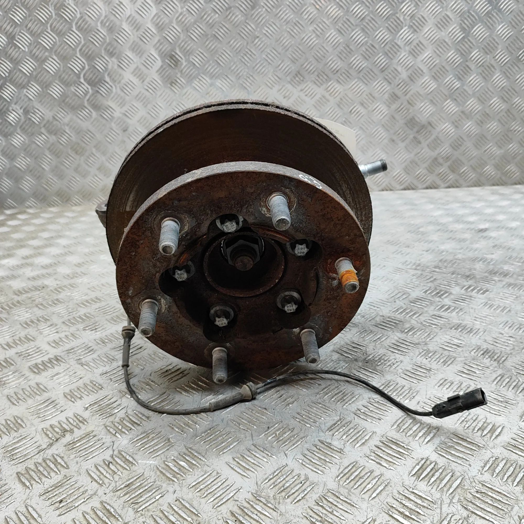 Renault Master Front Right Wheel Hub Front Right Wheel Hub — RENAULT MASTER (III Van...