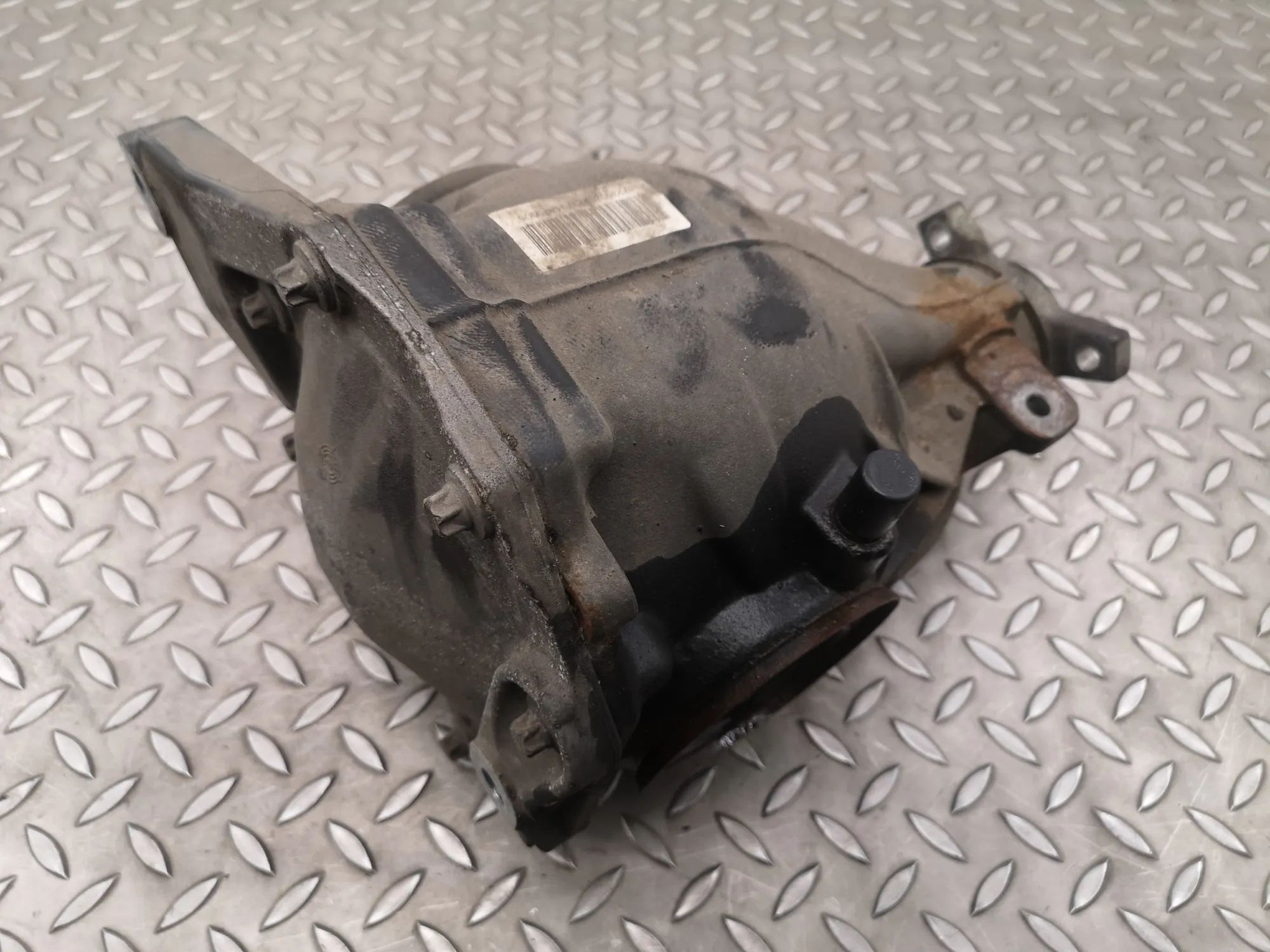 Mercedes-Benz SLK (R172) takatasauspyörästö Rear differential — MERCEDES BENZ SLK (R172) (2...