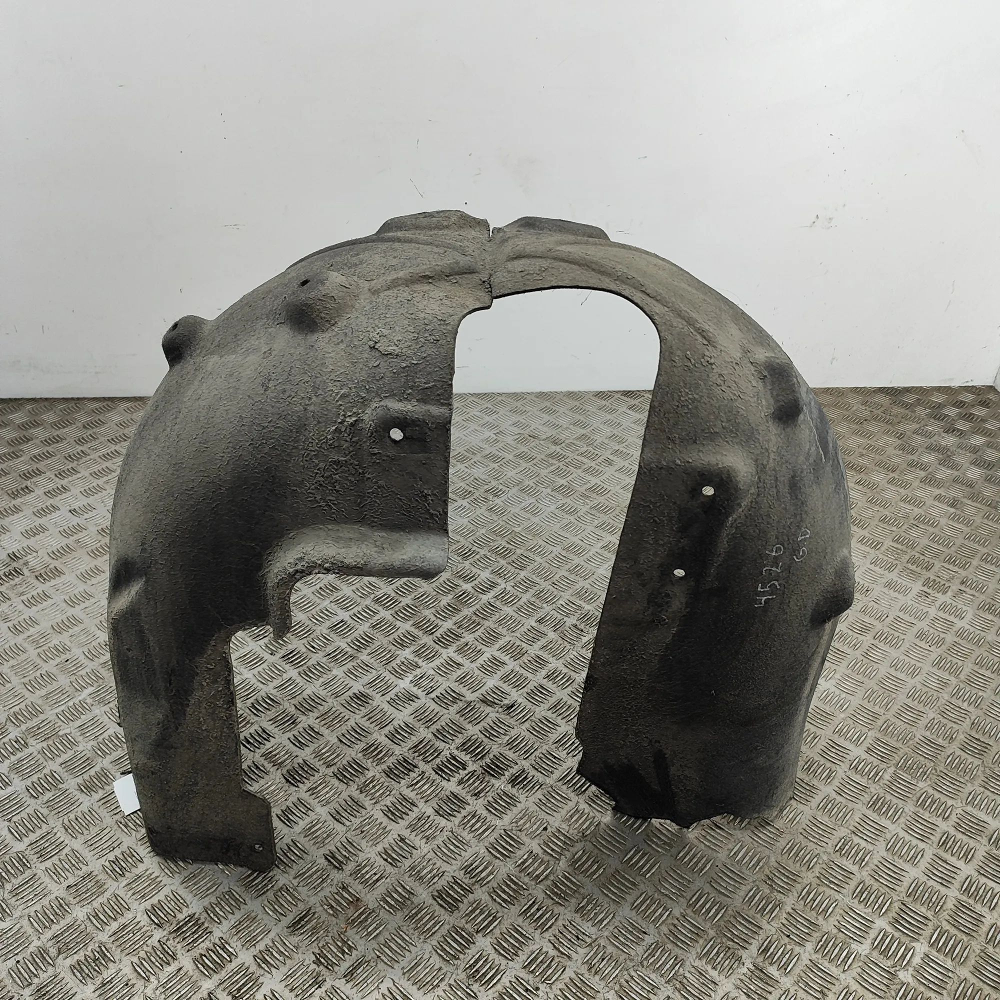 Tesla Model X Rear Right Arch Liner Rear Right Arch Liner — TESLA MODEL X (2013-......