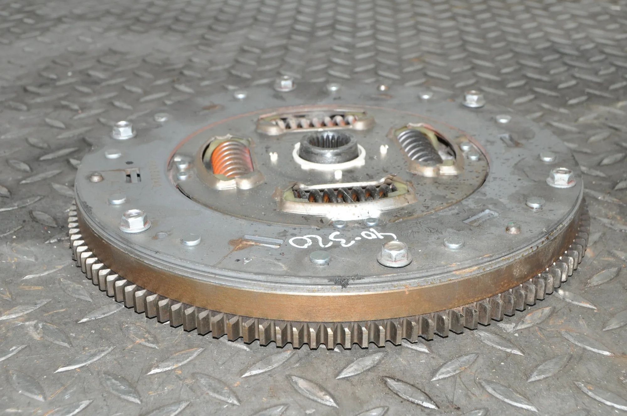 Lexus RX Flywheel Disc Automatic Flywheel Disc Automatic — LEXUS RX (_U3_) (2003...