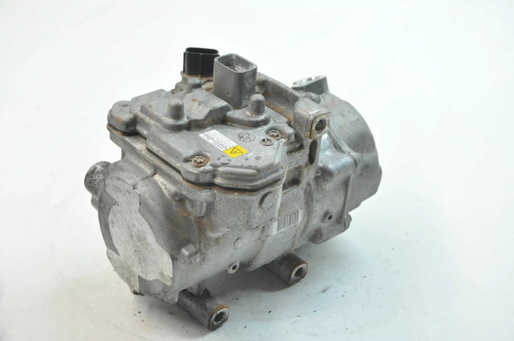 Lexus NX Air-conditioning compressor Air-conditioning compressor — LEXUS NX (_Z1_) (...