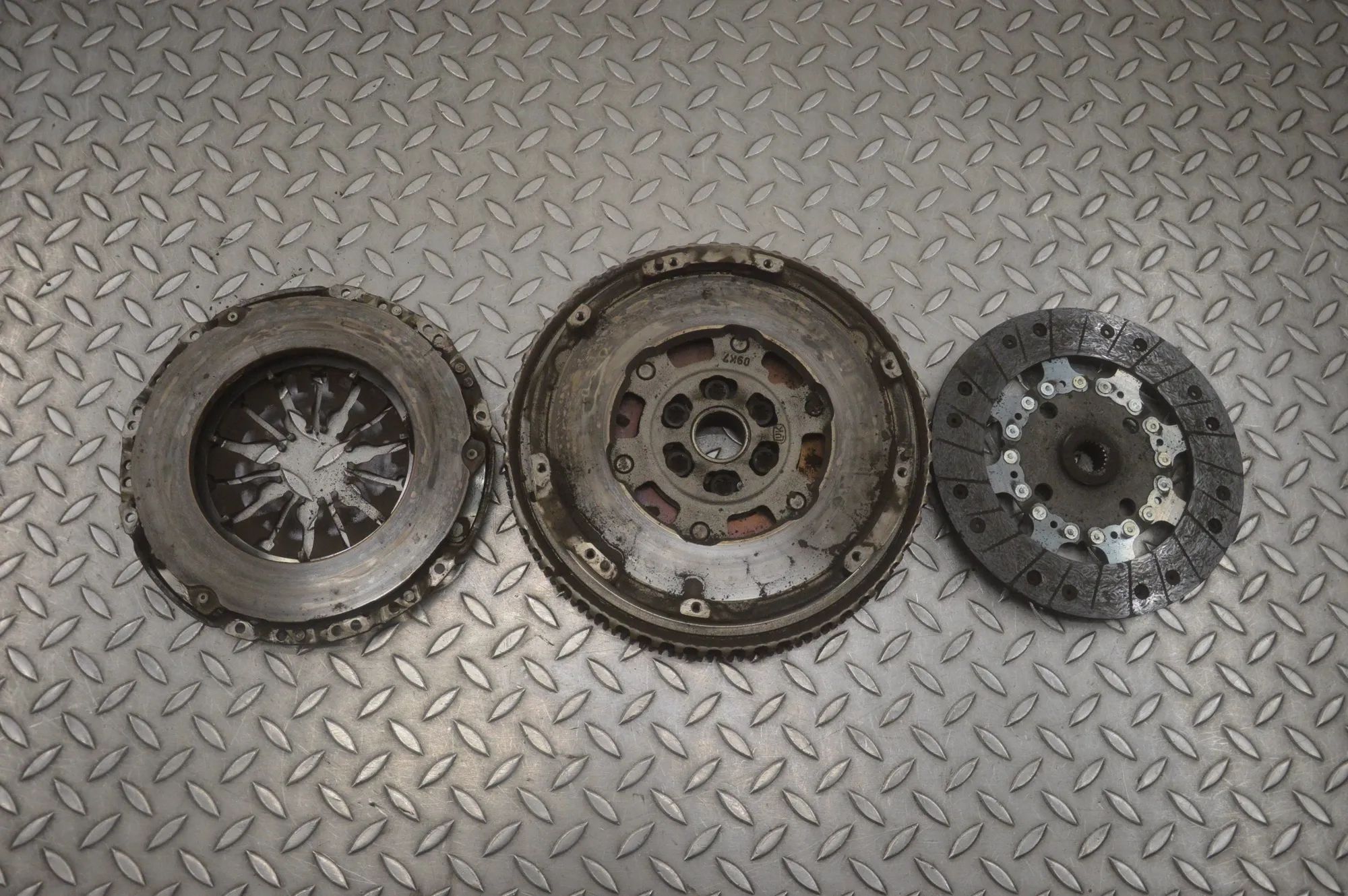 Nissan Juke kytkinsarja Clutch kit — NISSAN JUKE (F15) (2010-...) — 123...
