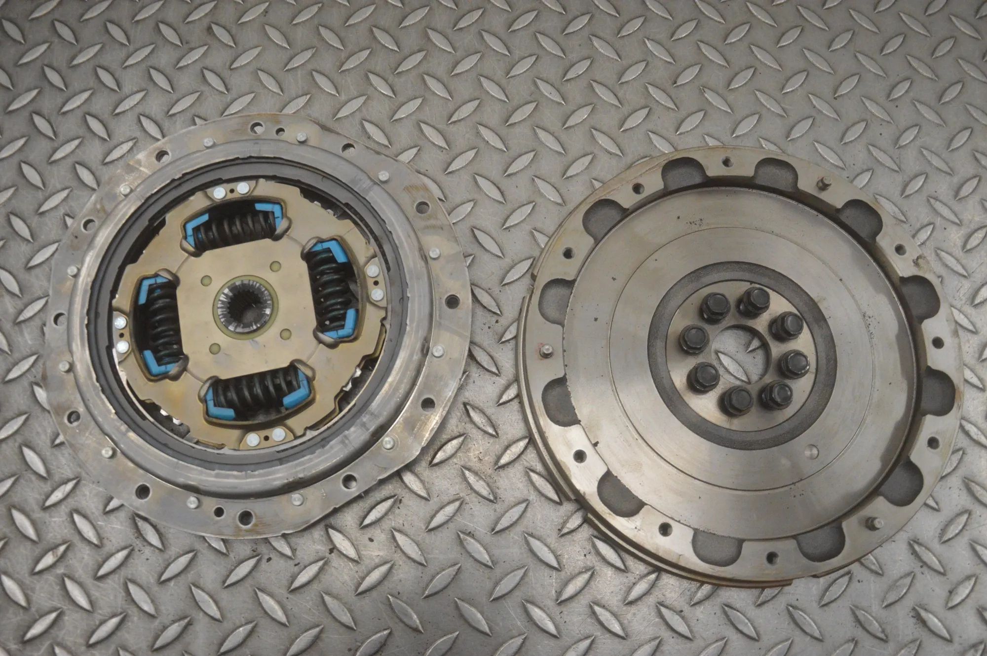 Lexus NX Flywheel Disc Automatic Flywheel Disc Automatic — LEXUS NX (_Z1_) (2014...