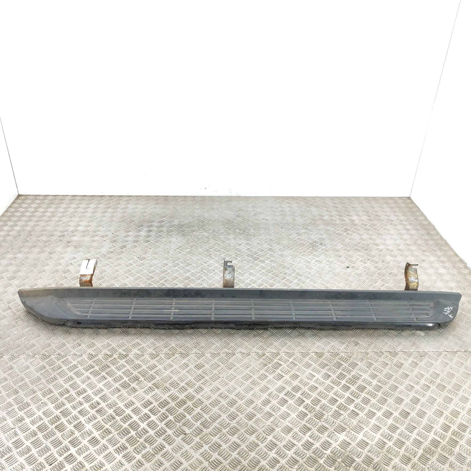 Ford Ranger Left Side Metalic Sideskirt Cover Left Side Metalic Sideskirt Cover — FORD RANGER...