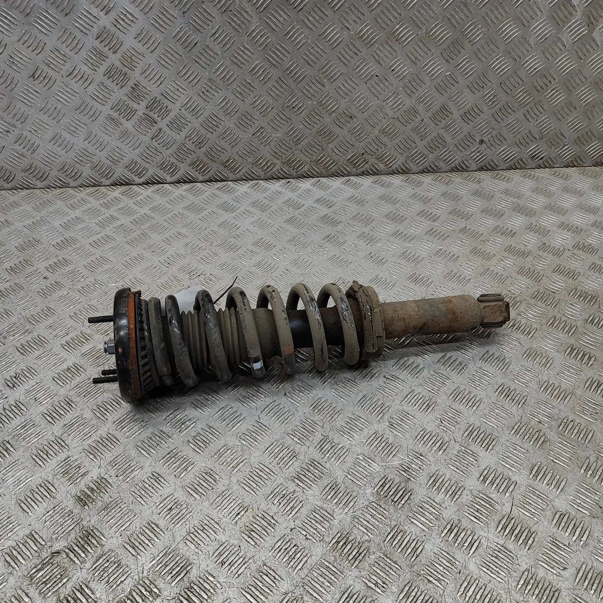 Jaguar XK Shock absorber — rear left Shock absorber — rear left — JAGUAR XK (Coupe X...