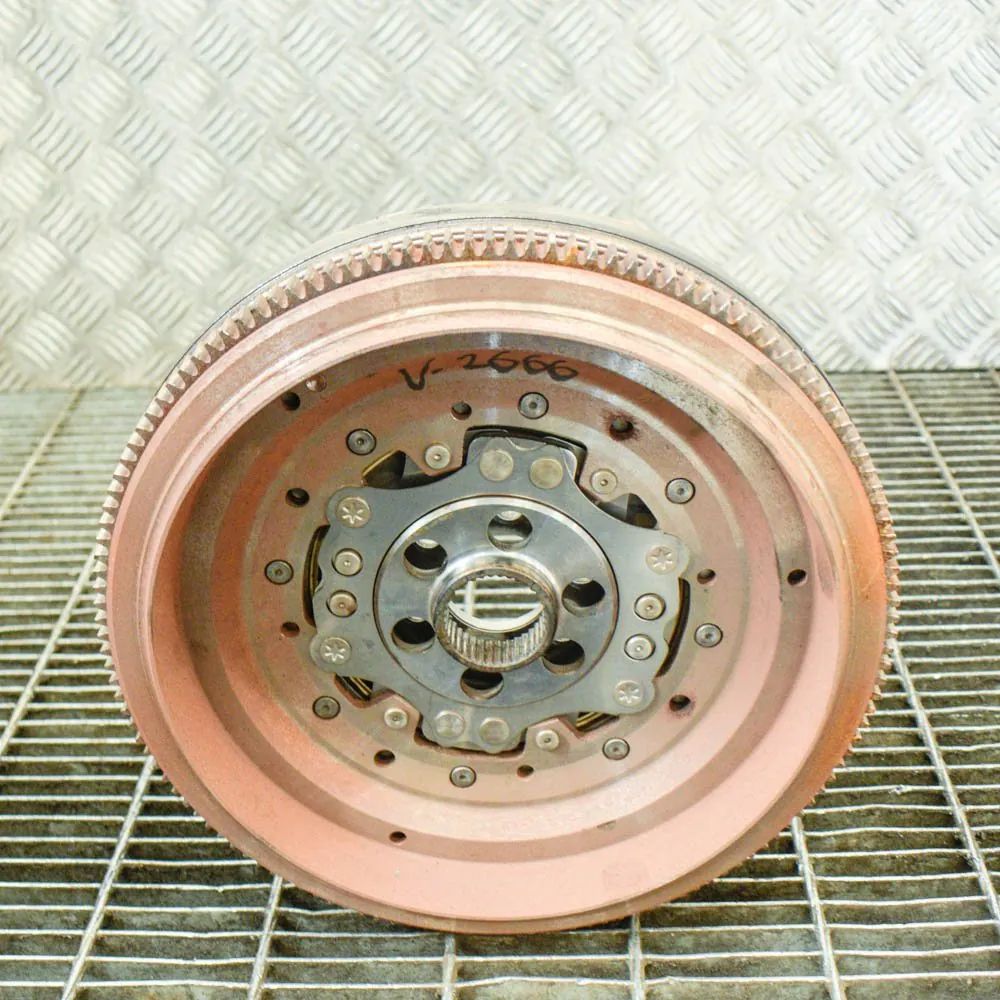 Audi Q3 (8U) Flywheel Disc Automatic Flywheel Disc Automatic — AUDI Q3 (8U) (2011-20...