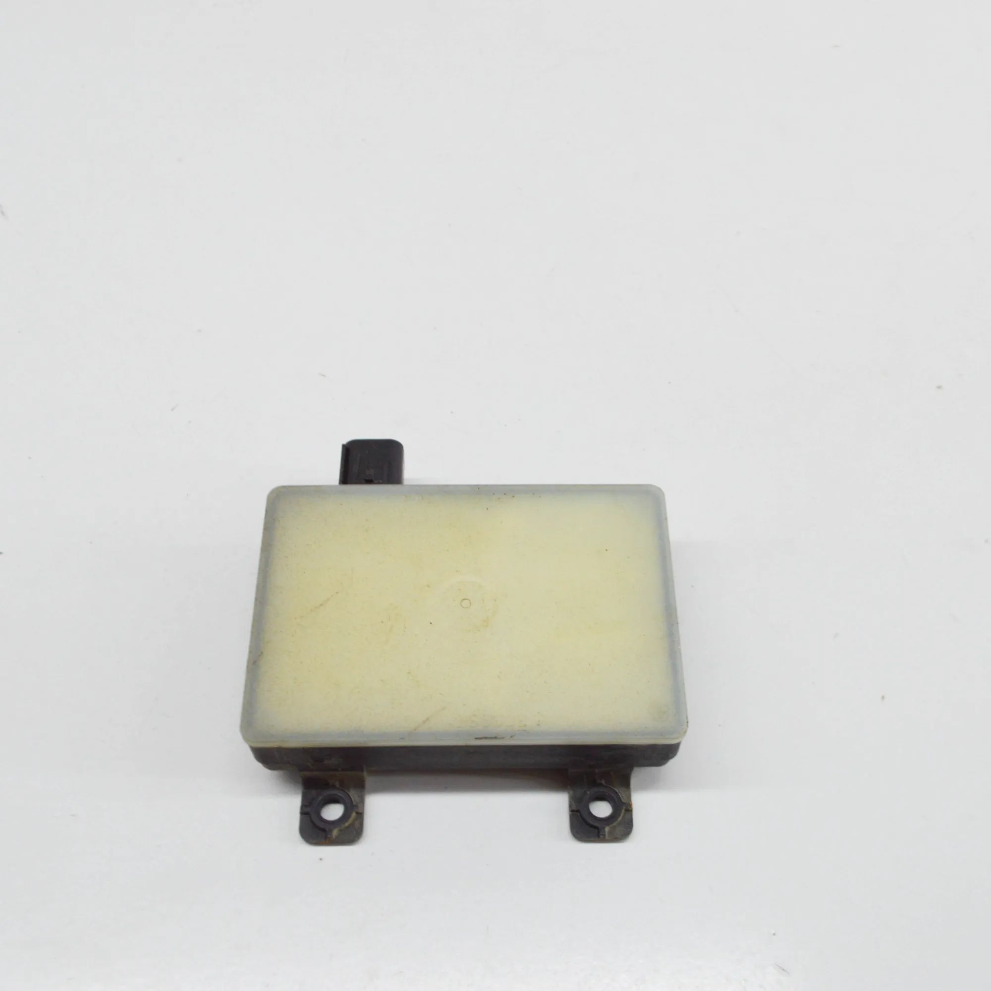 Kia Niro Blind Spot Control Module Blind Spot Control Module — KIA NIRO (2016-...)...