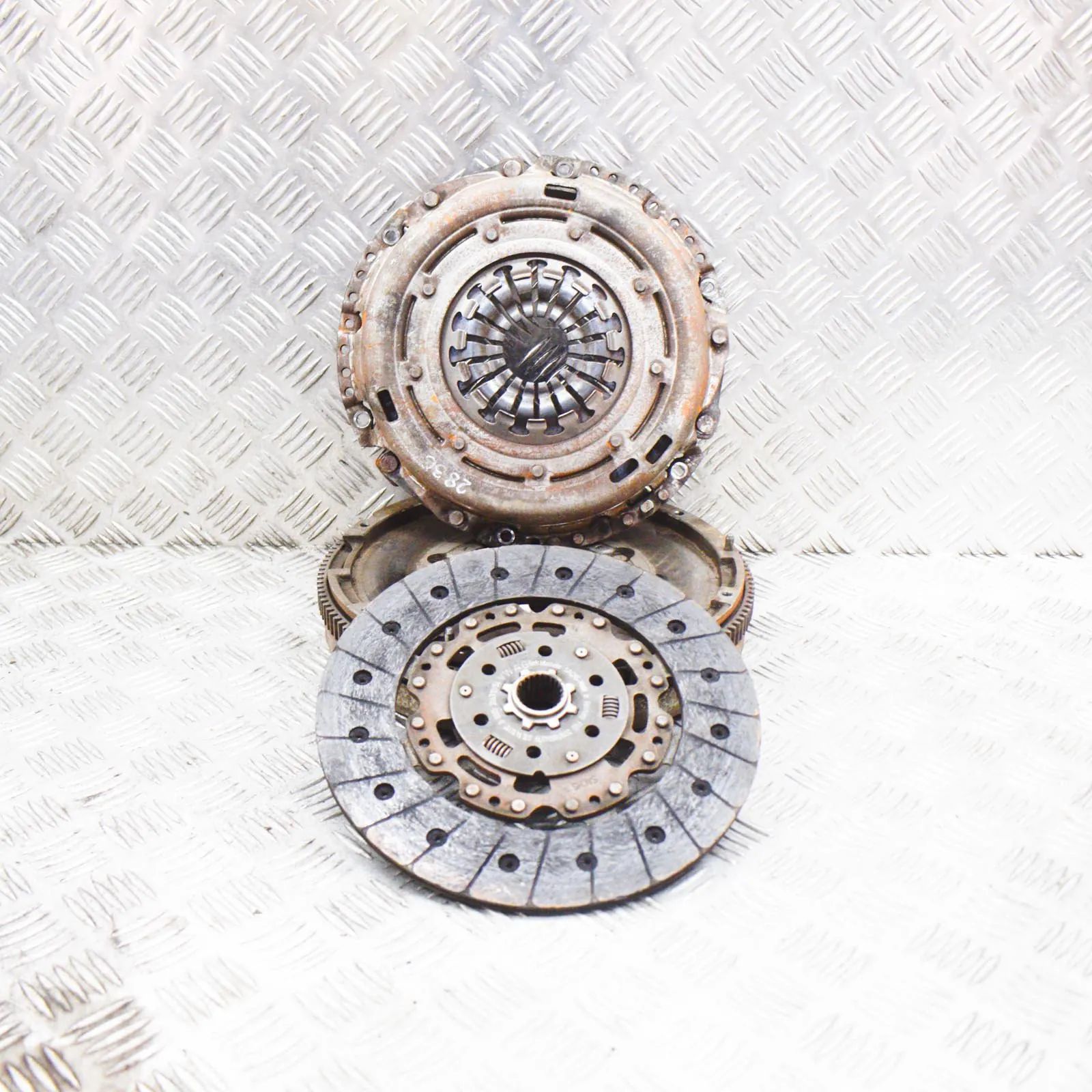 Audi Q3 (8U) комплект сцепления Clutch kit — AUDI Q3 (8U) (2011-2018) — 2018780...