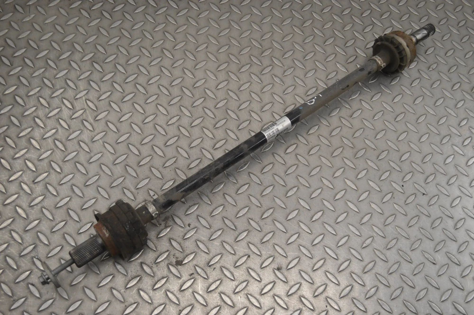 Volvo S90 Rear Right Driveshaft Rear Right Driveshaft — VOLVO S90 (II) (2016-.....