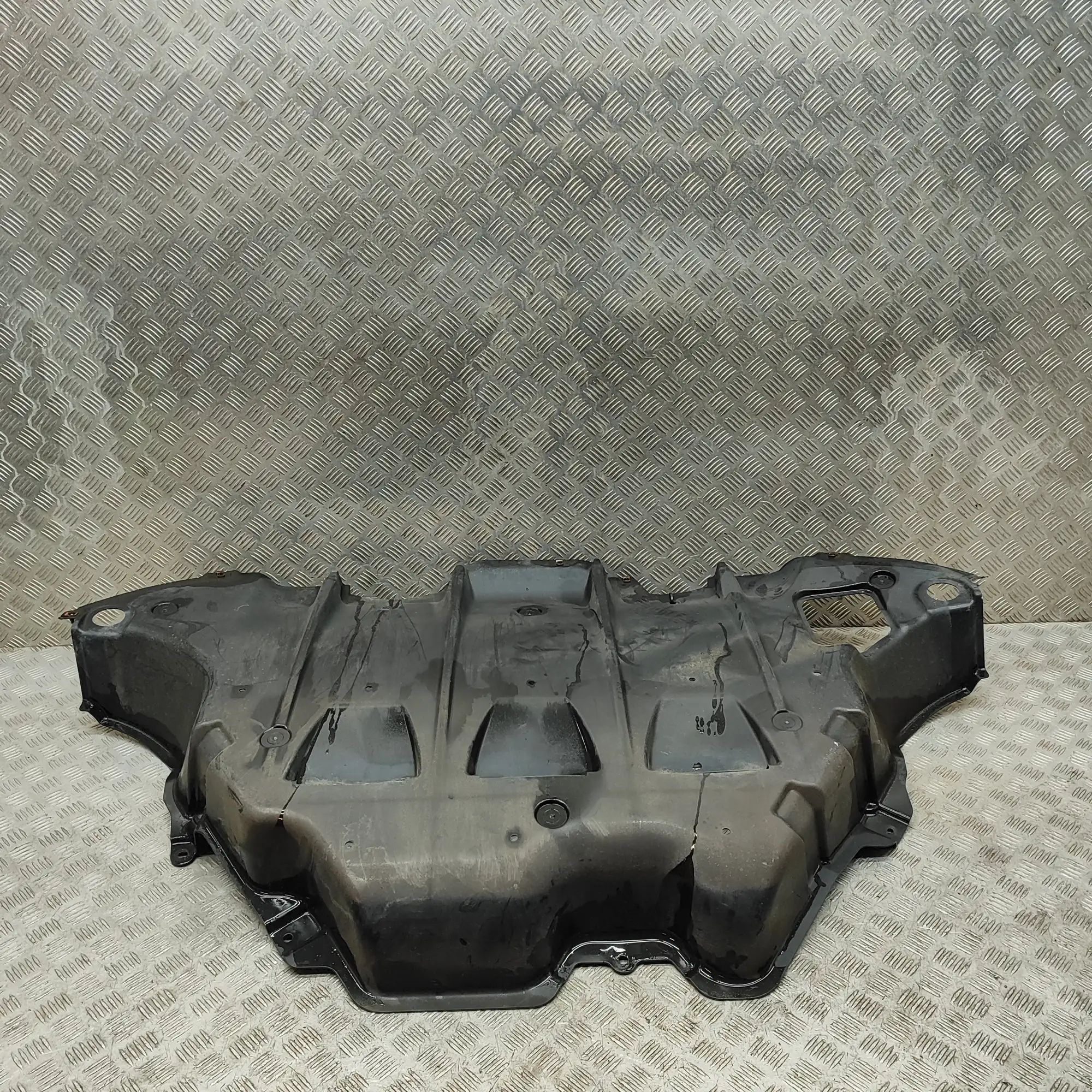 Nissan Leaf Mootorikate (1.9 TDi) Engine cover — NISSAN LEAF (ZE1) (2017-...) — 7...